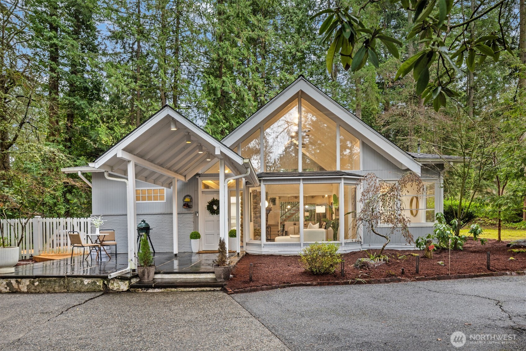 17050 37th Avenue NE