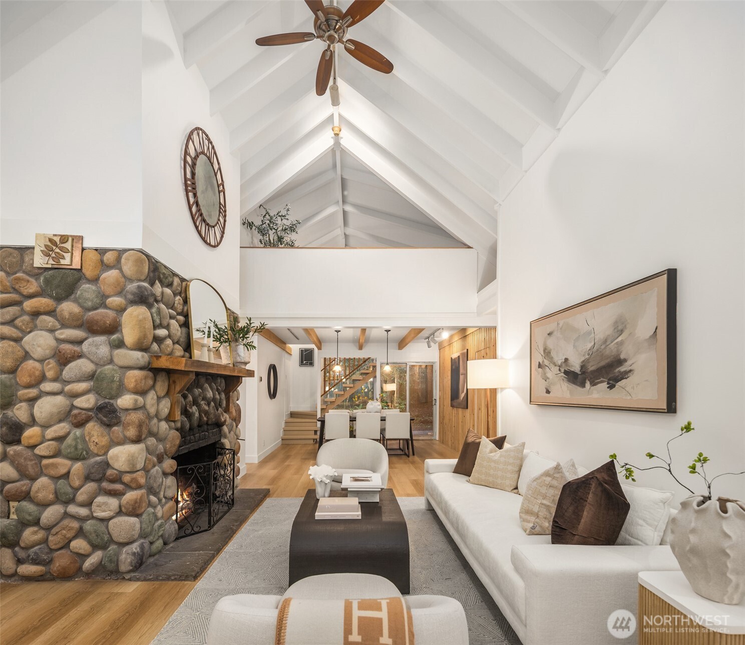 17050 37th Avenue NE