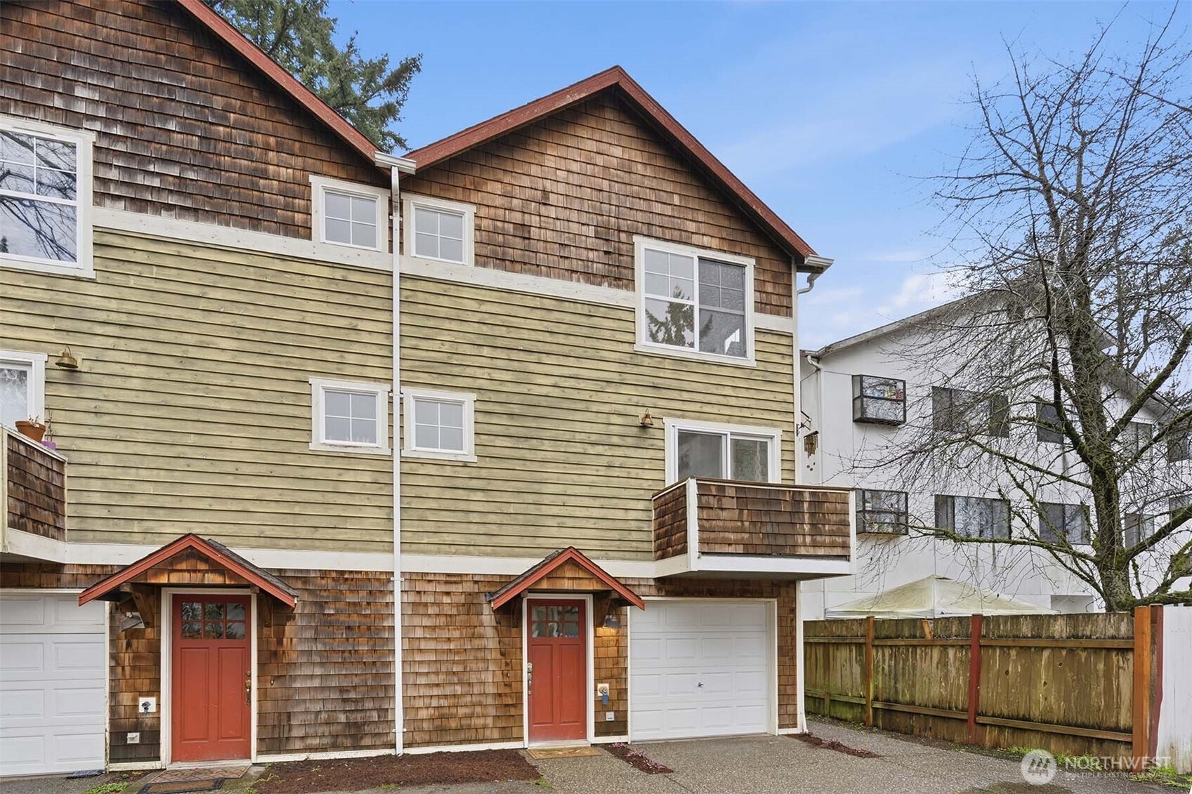 2707 NE 123rd Street