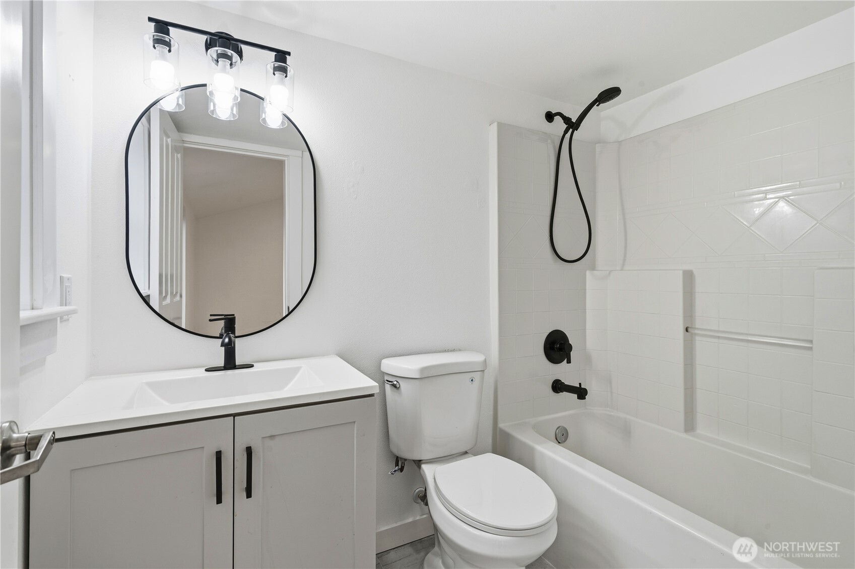 2707 NE 123rd Street