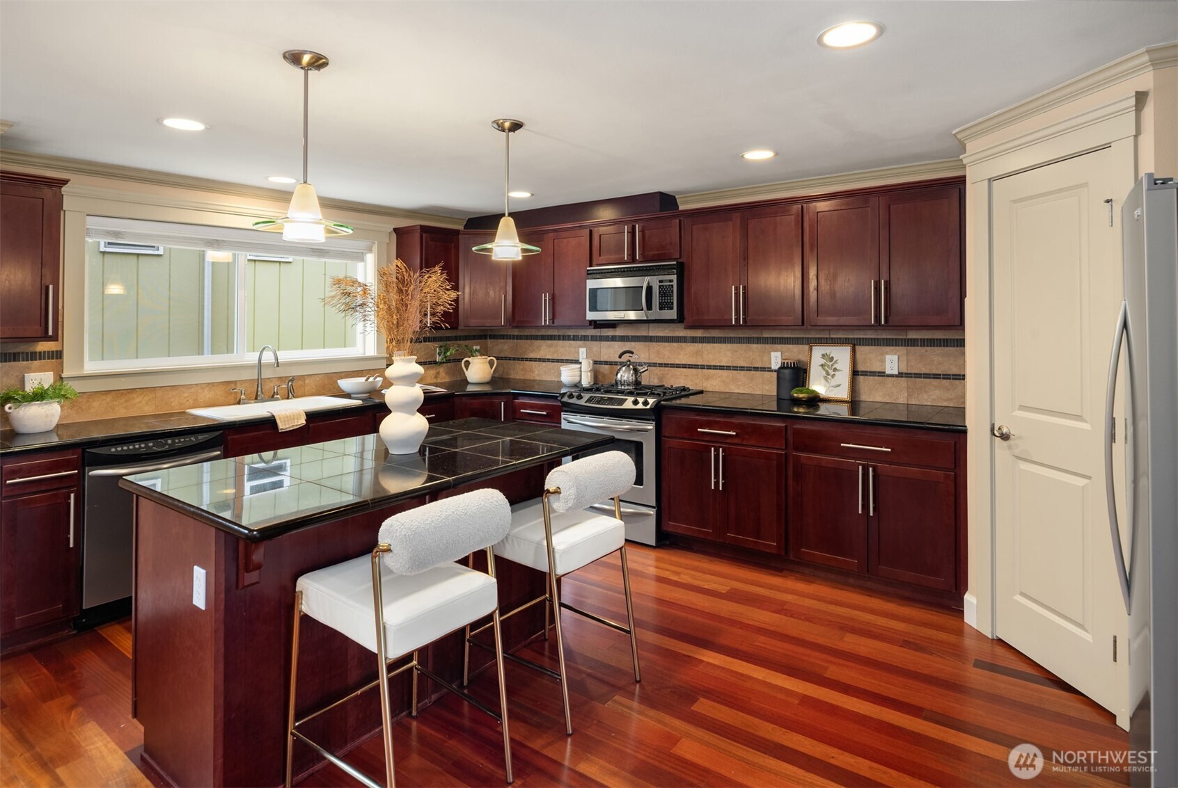 3411 21st Avenue W Unit: A