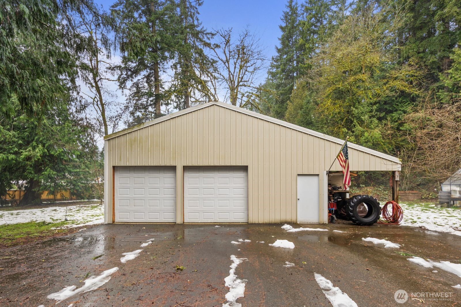 22828 Upper Dorre Don Way SE