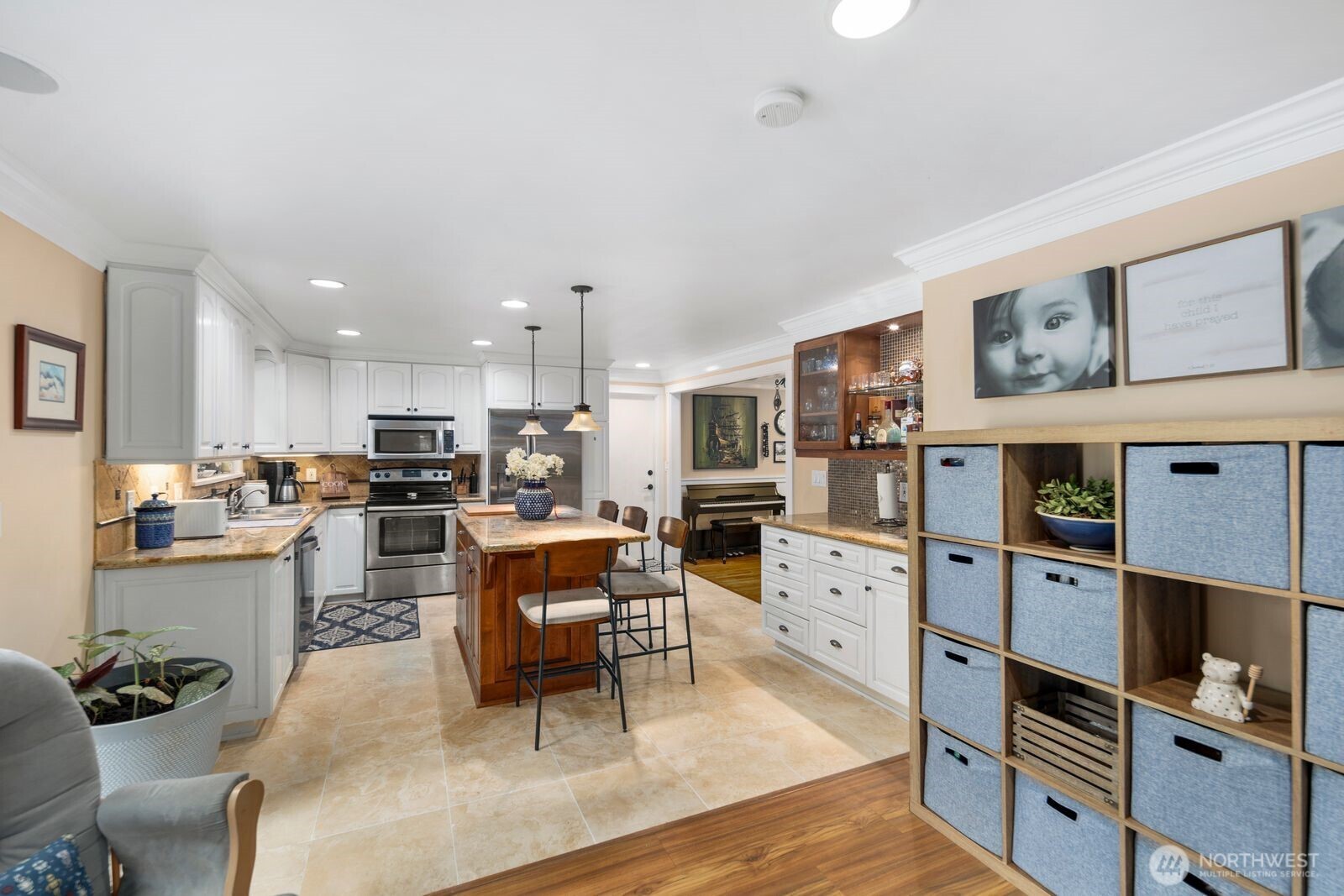 22828 Upper Dorre Don Way SE