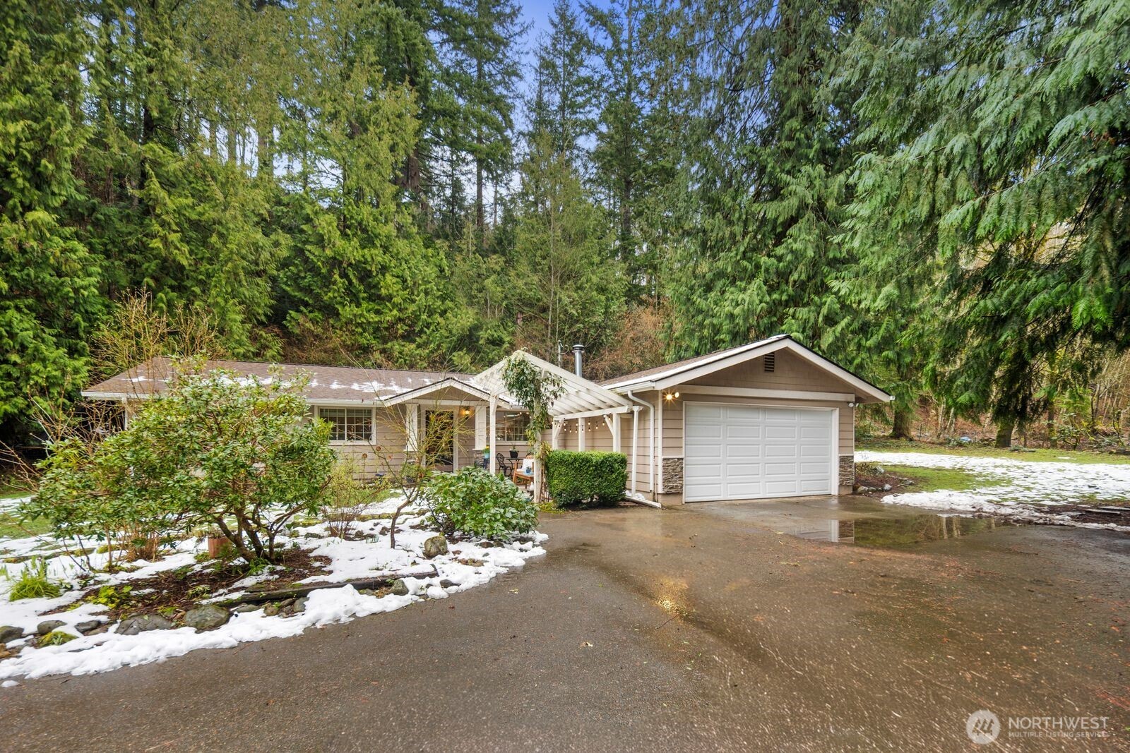 22828 Upper Dorre Don Way SE