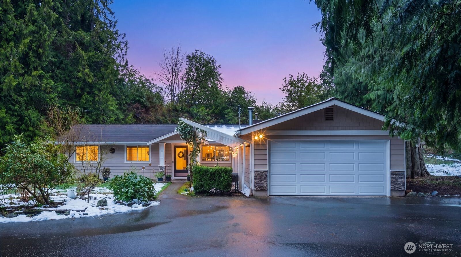 22828 Upper Dorre Don Way SE