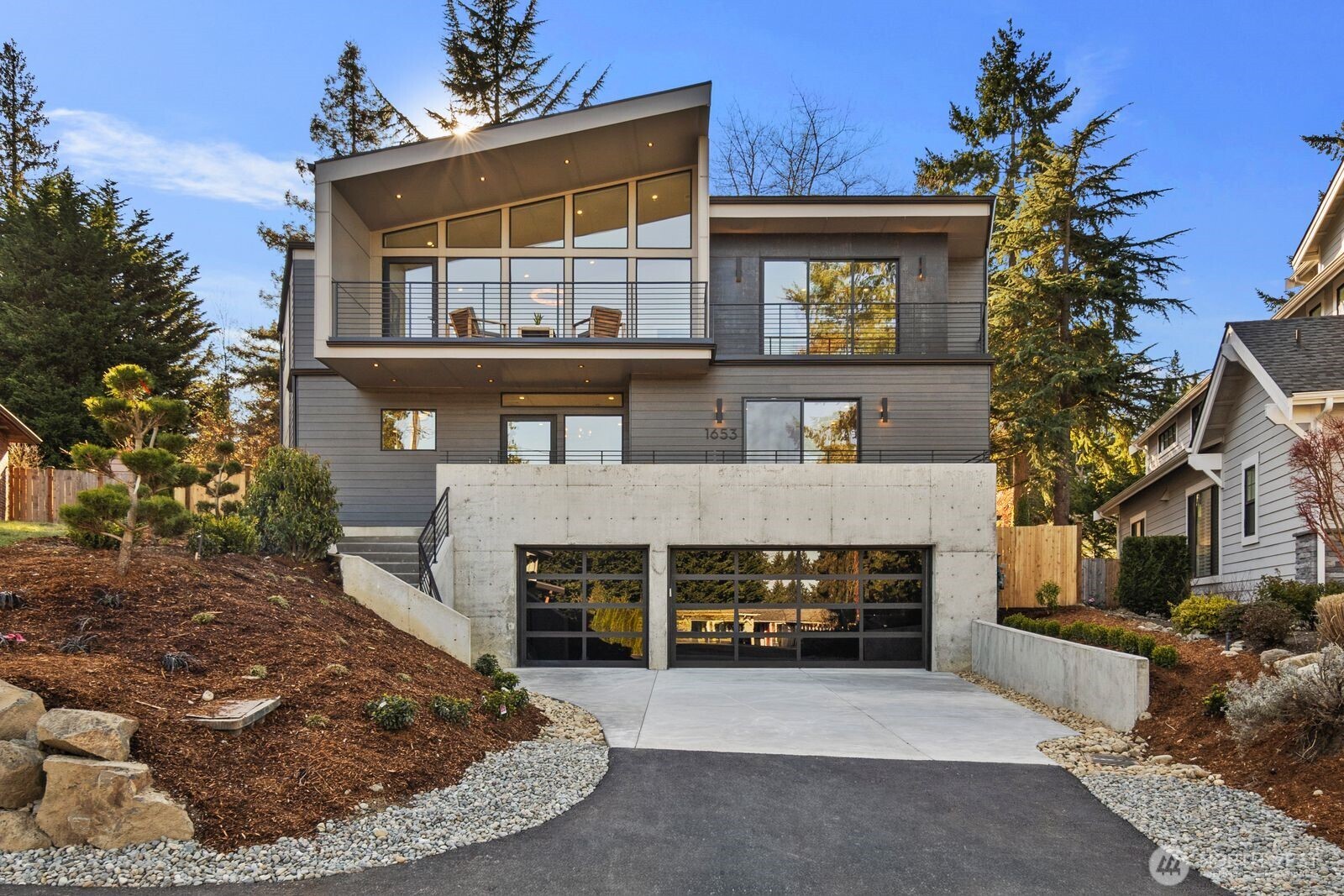 1653 105th Avenue SE