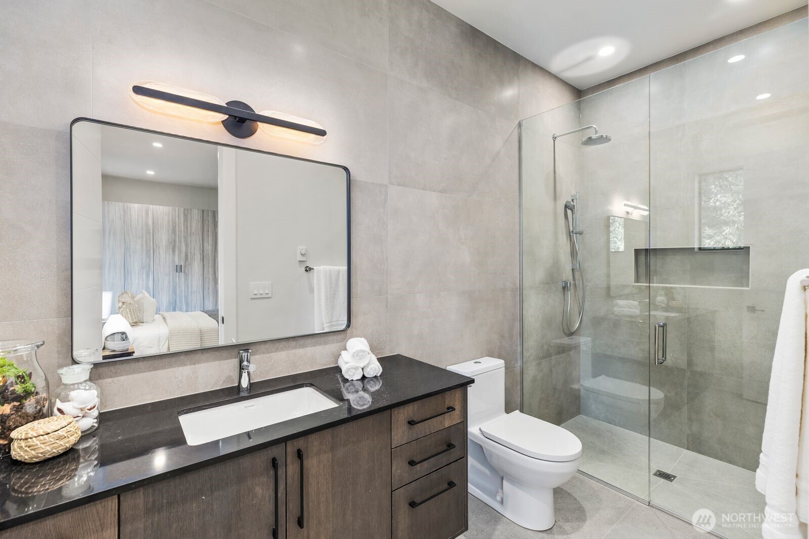 1653 105th Avenue SE