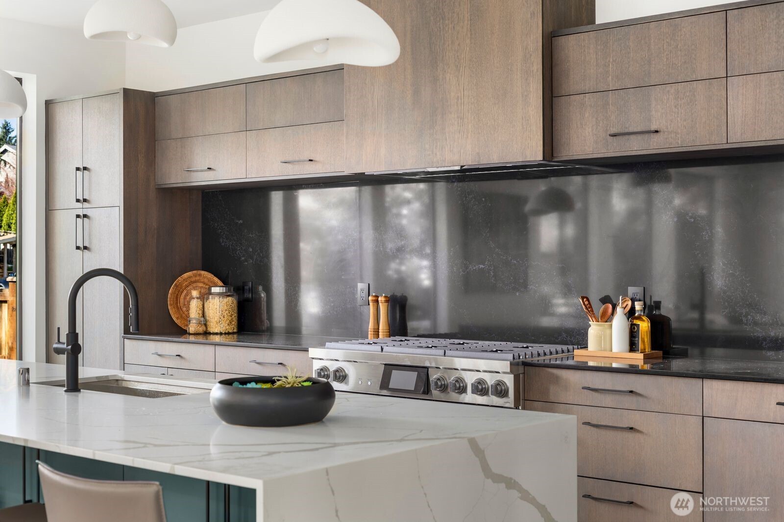 1653 105th Avenue SE