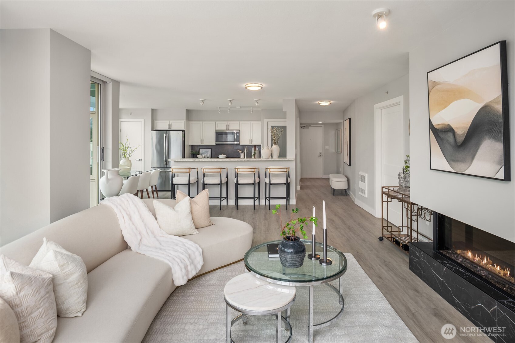 1100 106th Avenue NE Unit: 611