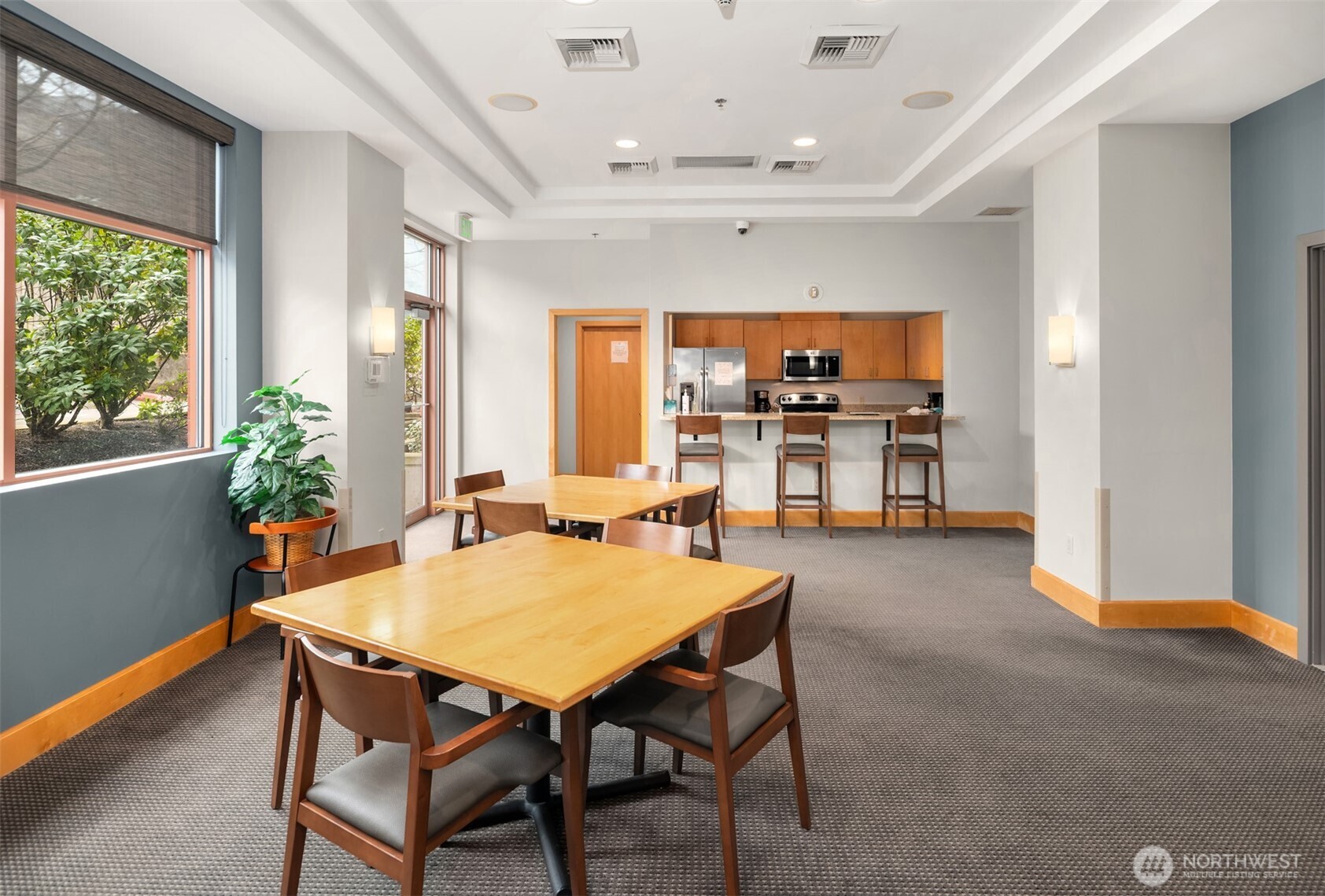 1100 106th Avenue NE Unit: 611