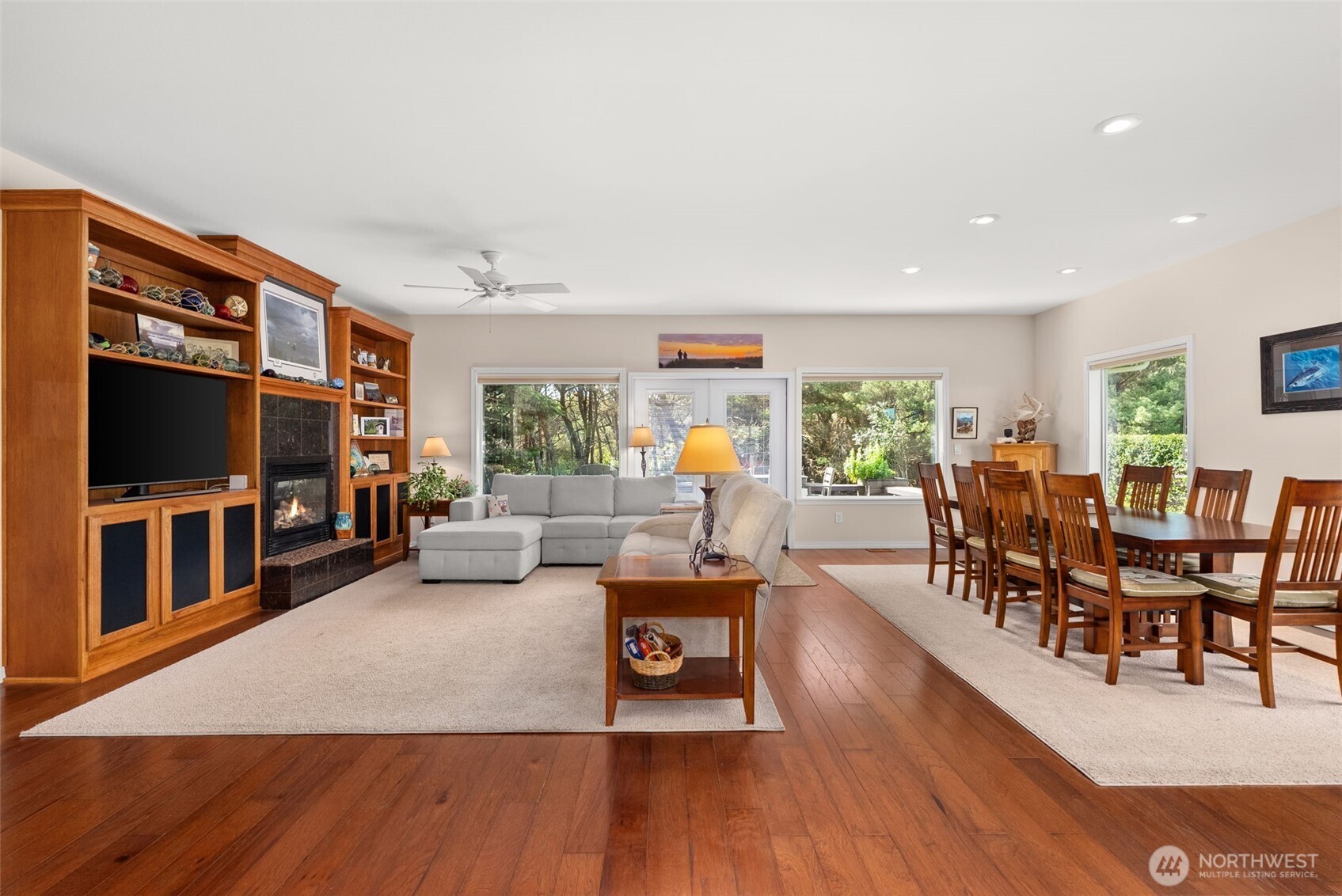 921 Pheasant Run