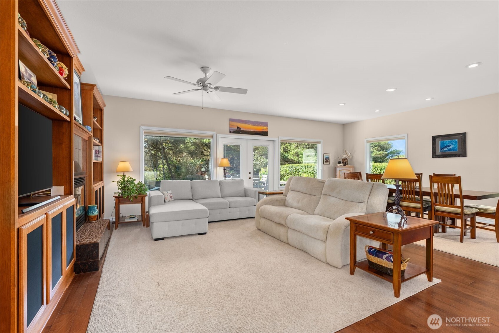 921 Pheasant Run