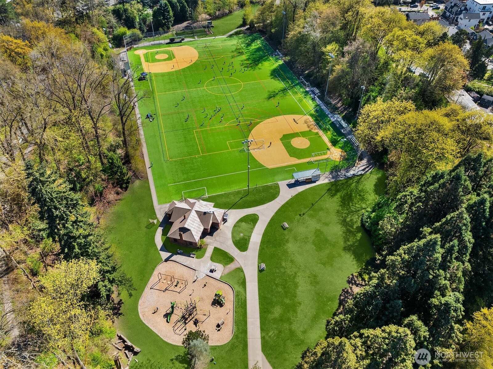 1030 Washington Place E