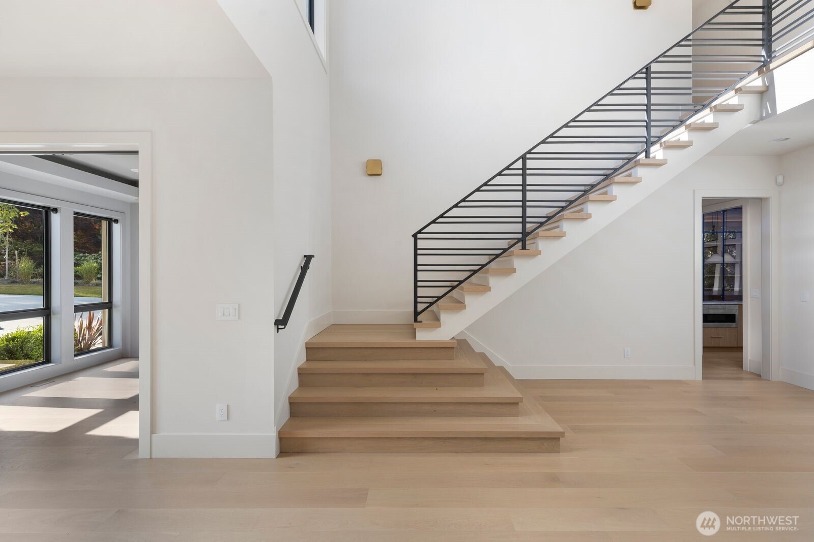 2202 102nd Place SE