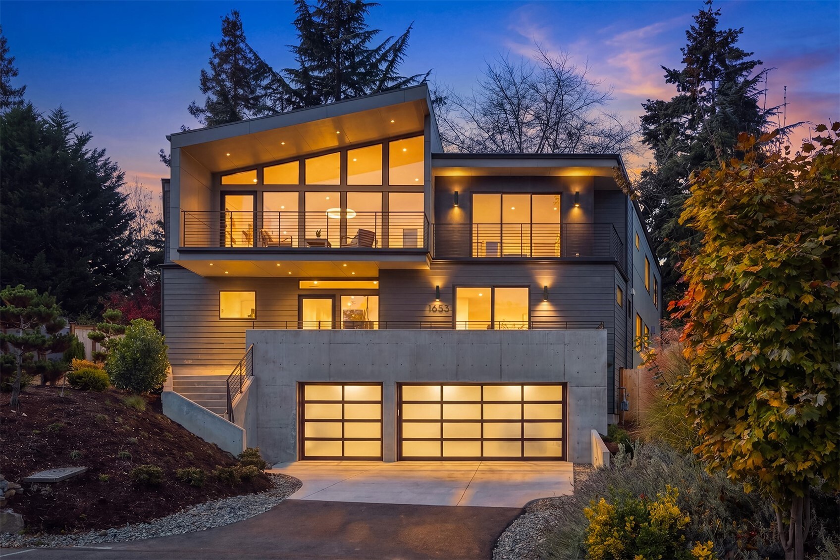 1653 105th Avenue SE Bellevue Wa Us 98004 Nwm2596633