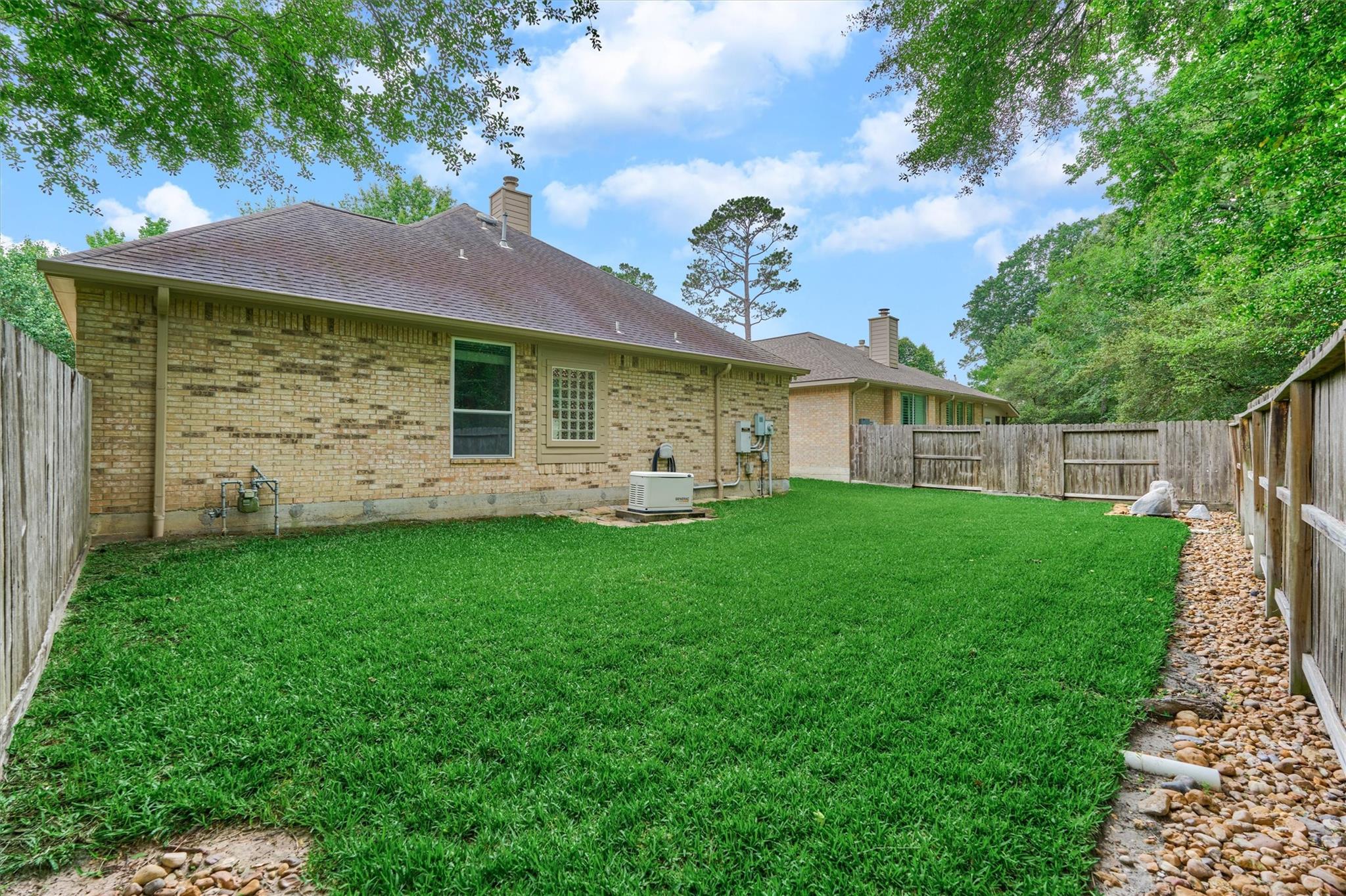 18 Coachman Ridge Place