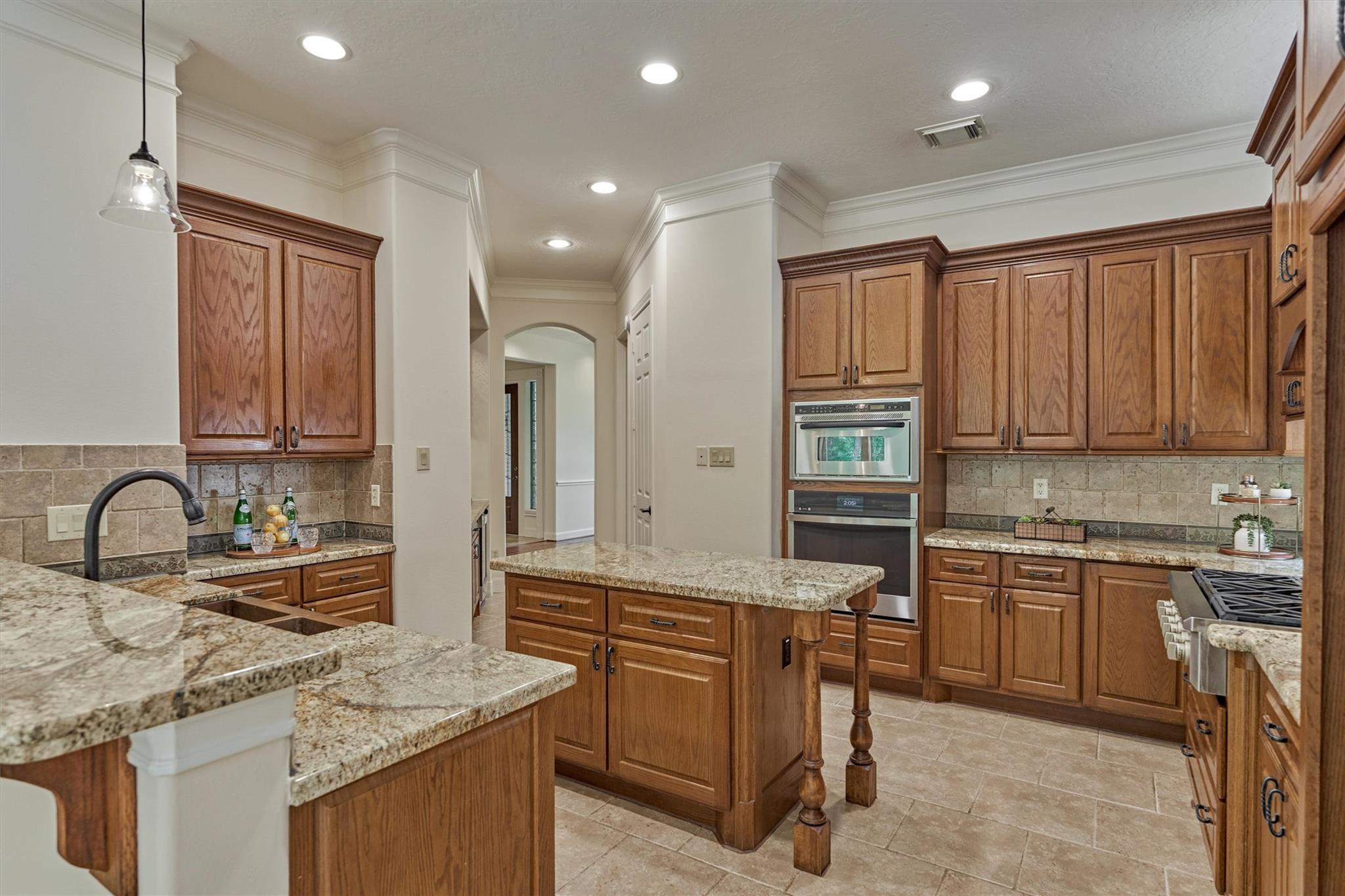 13274 Meadow Creek Lane