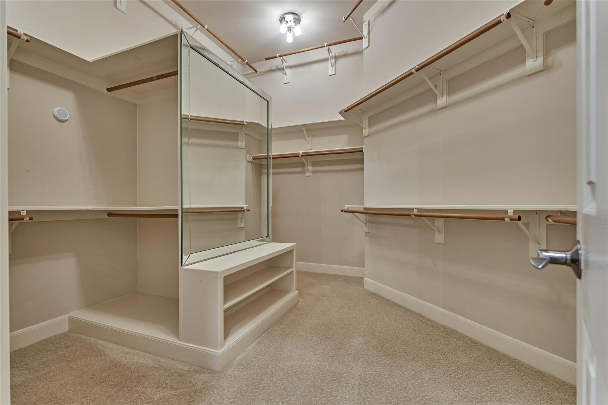 13274 Meadow Creek Lane