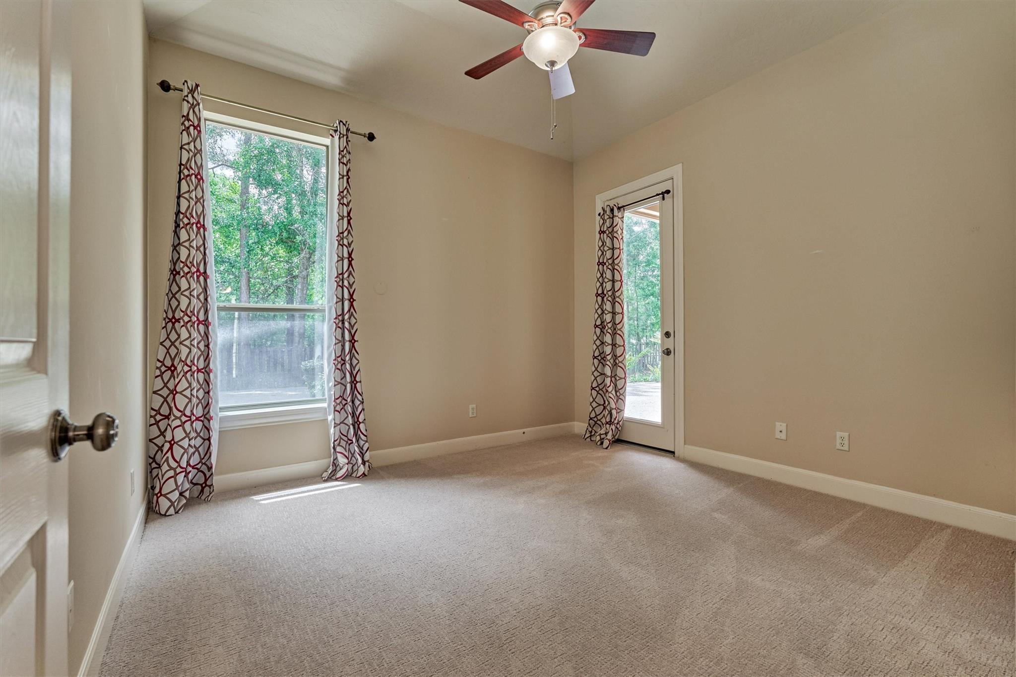 13274 Meadow Creek Lane