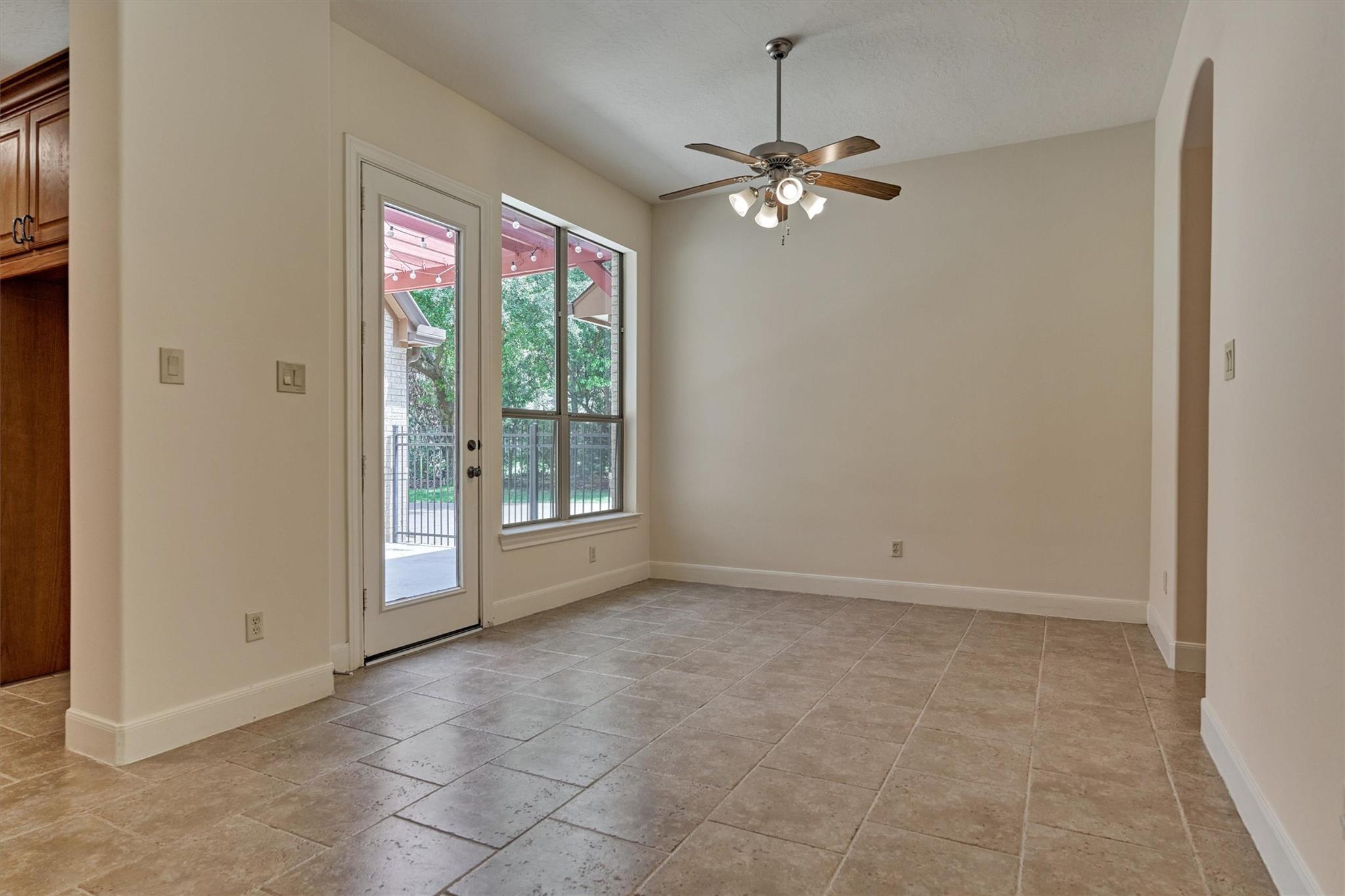 13274 Meadow Creek Lane