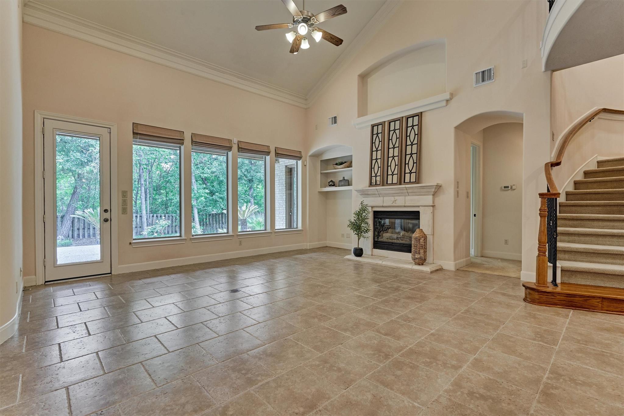 13274 Meadow Creek Lane