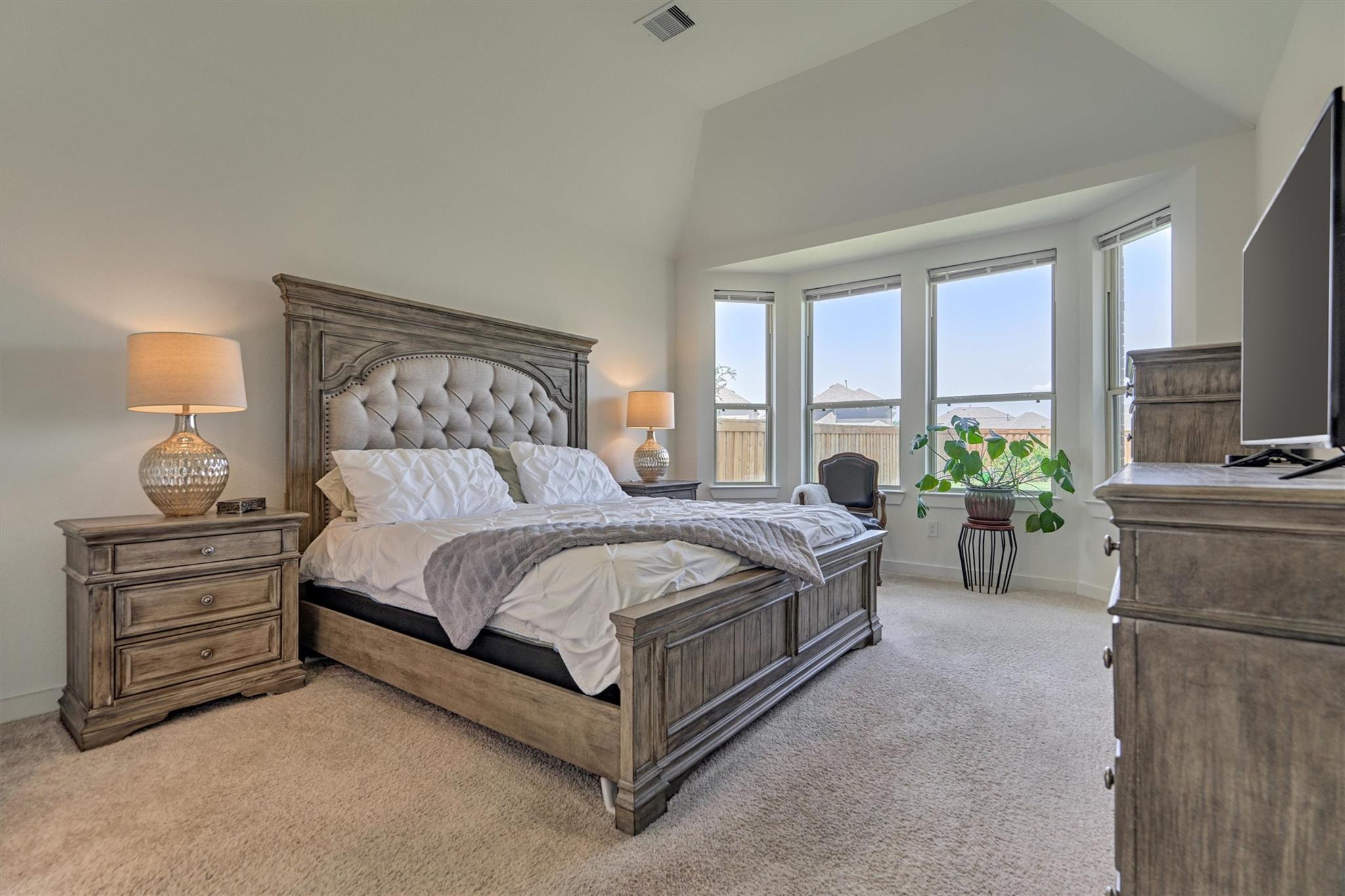 27129 Ivorywood Drive