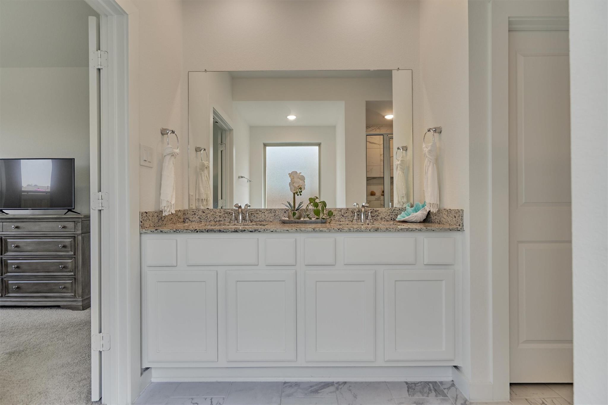 27129 Ivorywood Drive