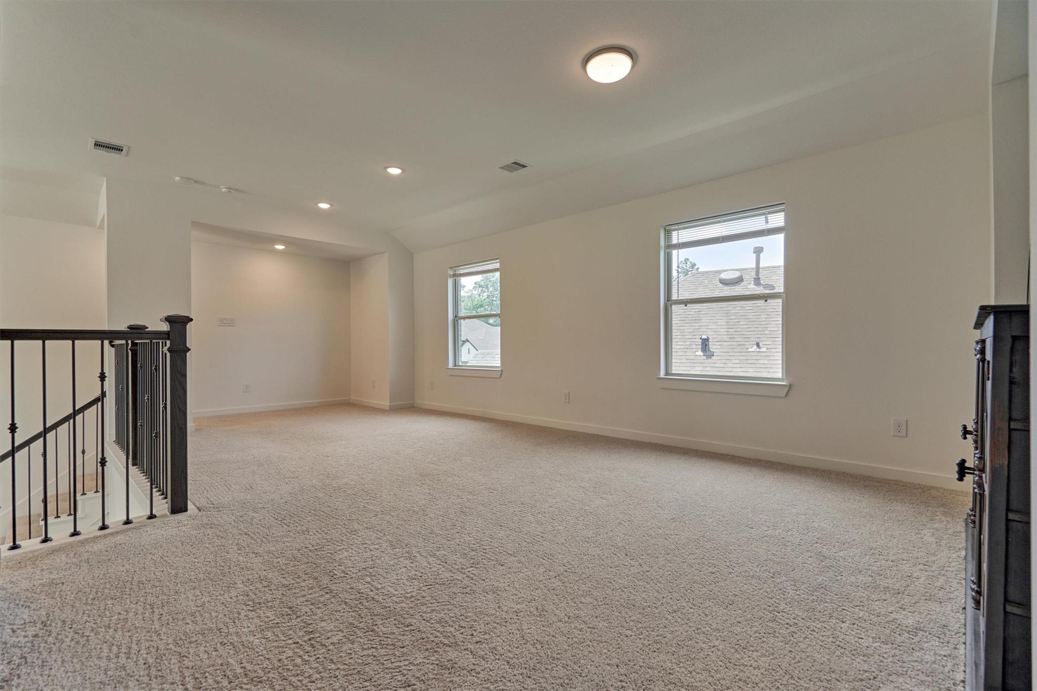 27129 Ivorywood Drive