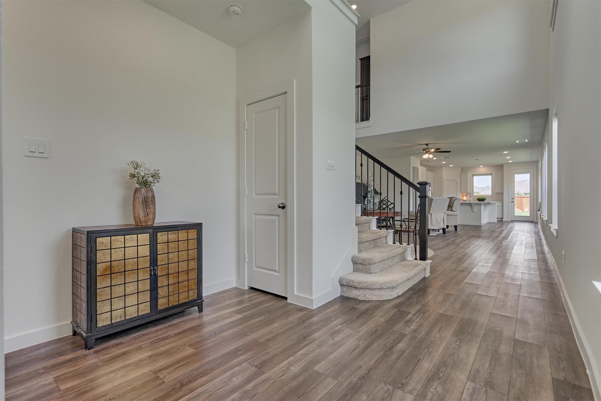 27129 Ivorywood Drive