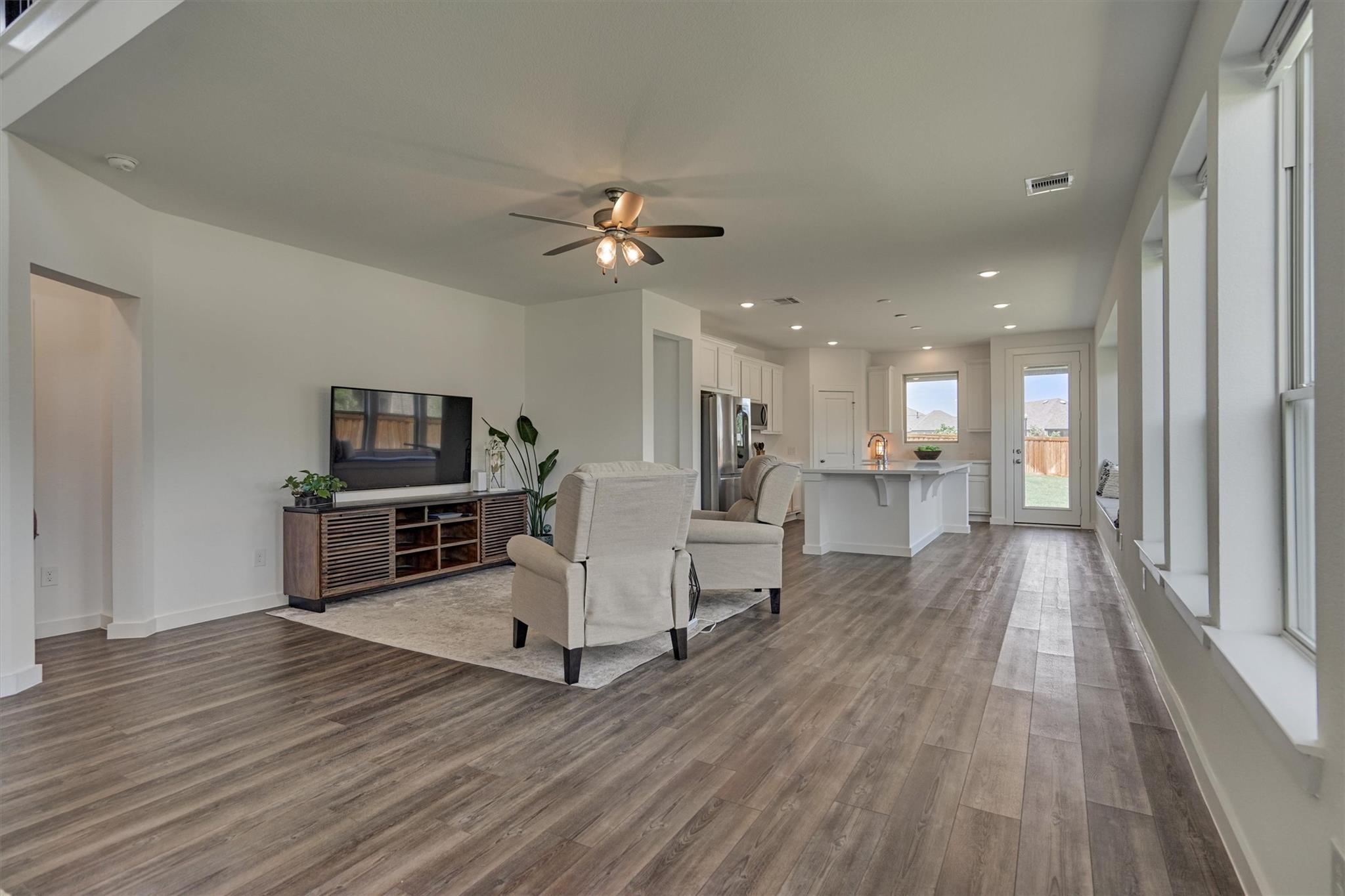 27129 Ivorywood Drive