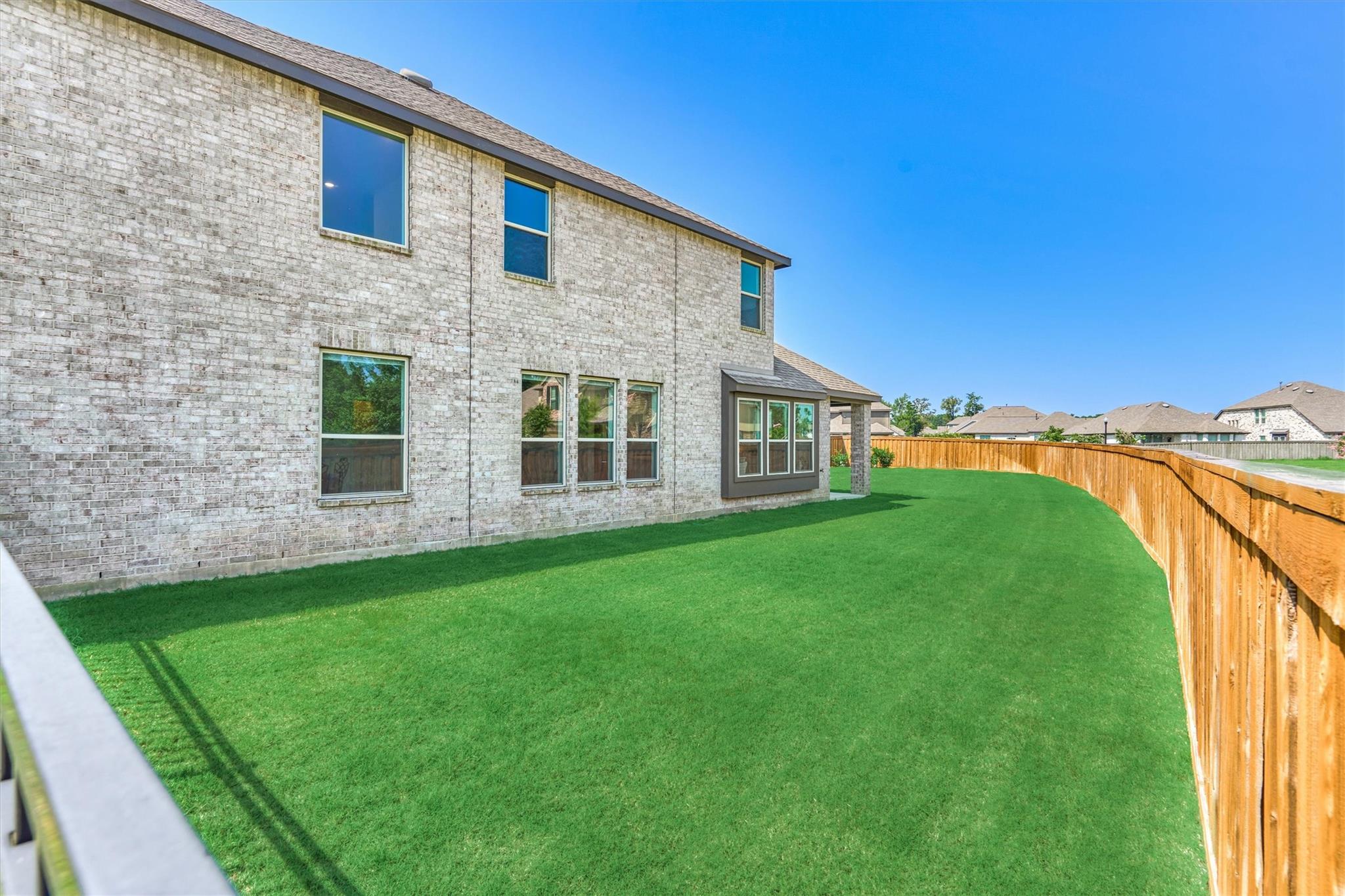 27129 Ivorywood Drive