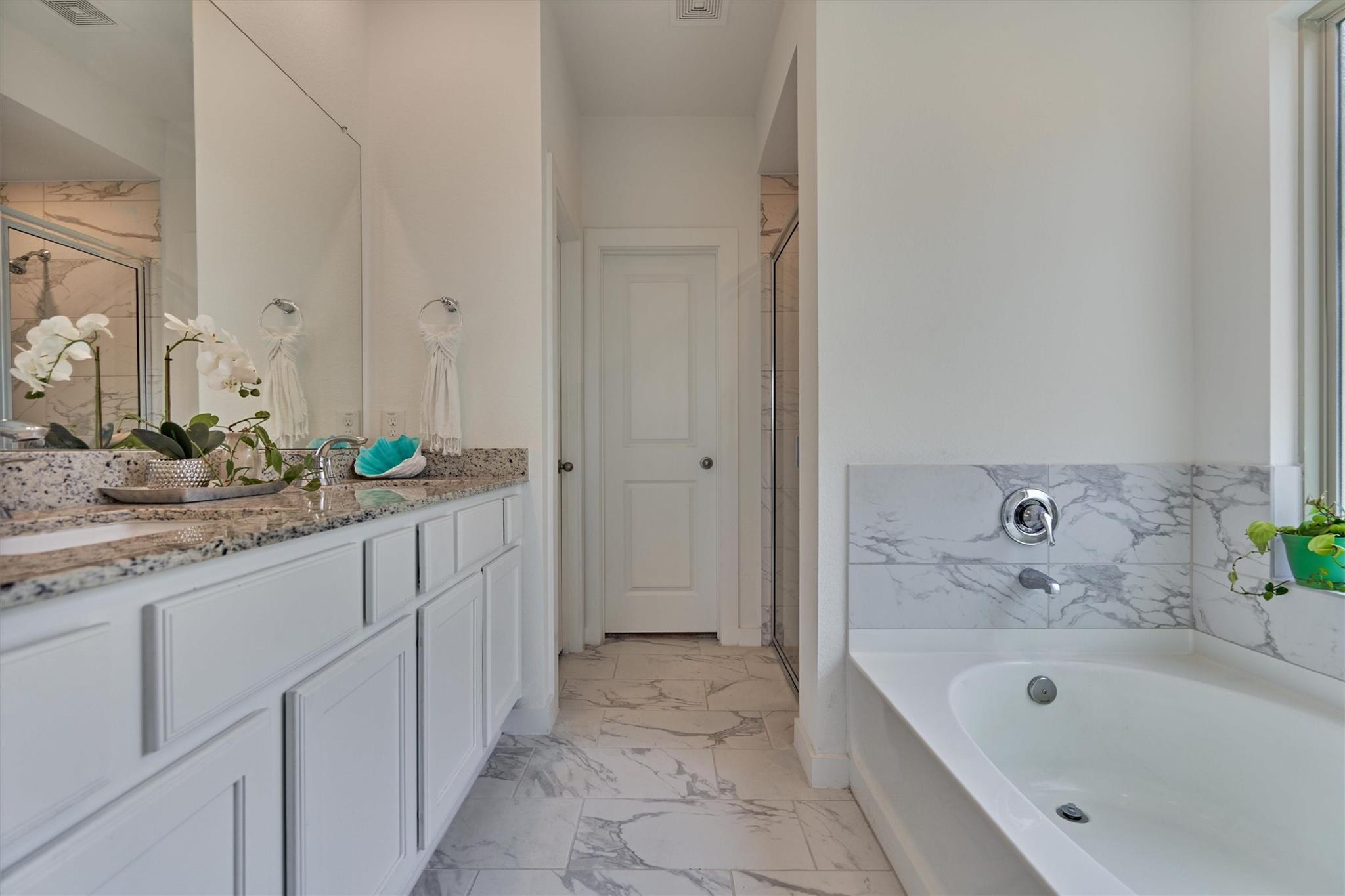 27129 Ivorywood Drive