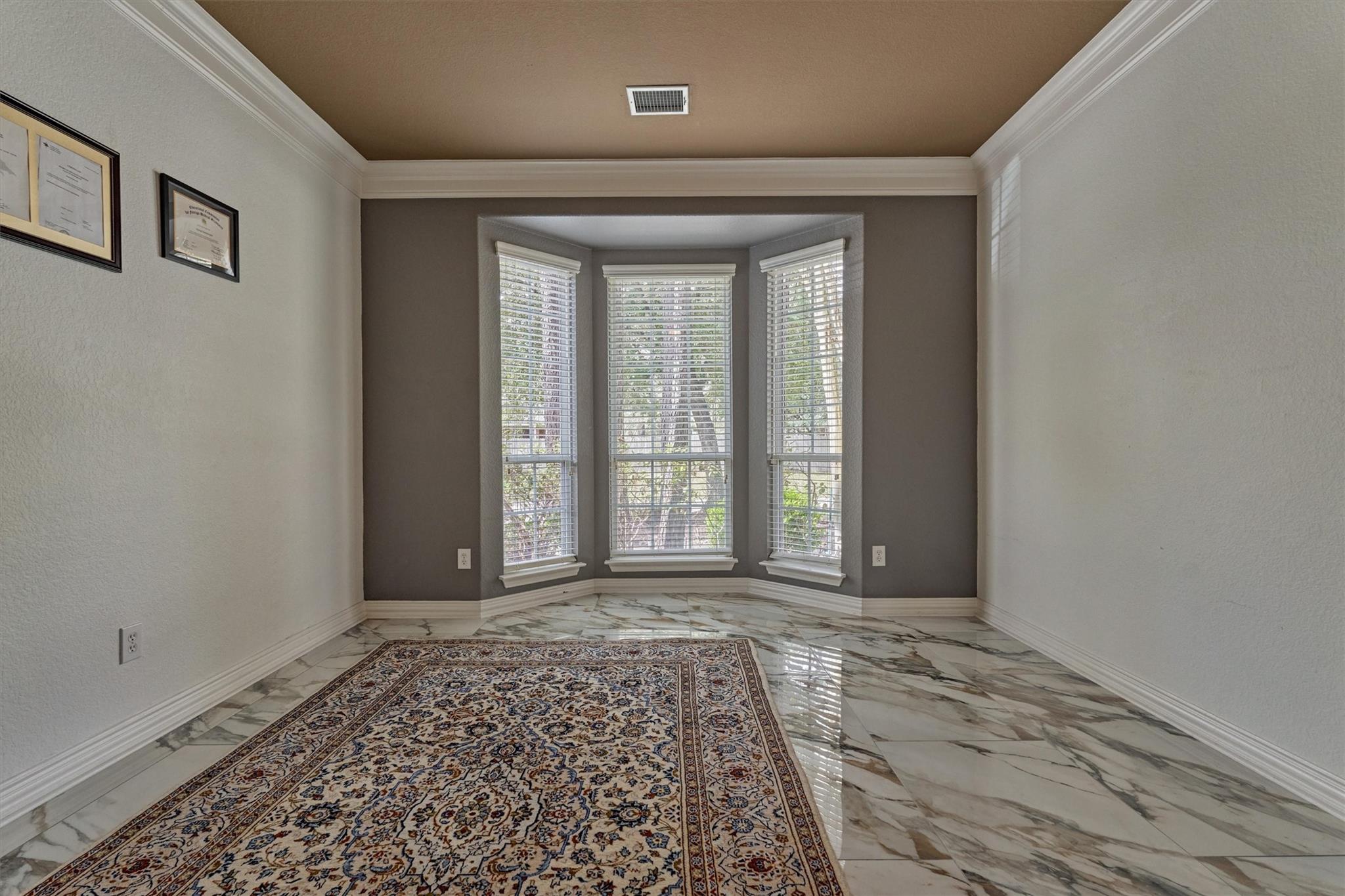 18 Wyckham Circle