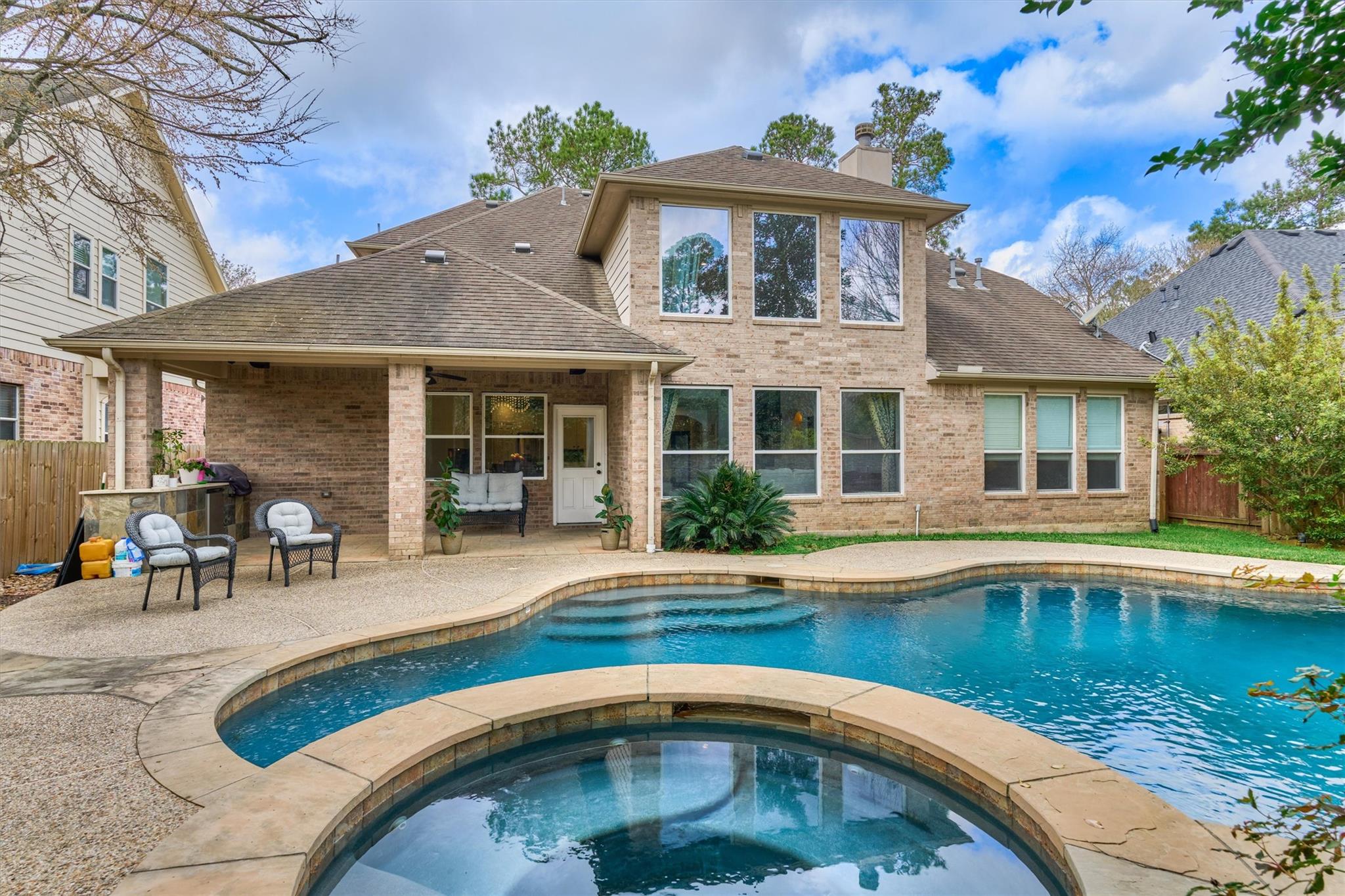 18 Wyckham Circle