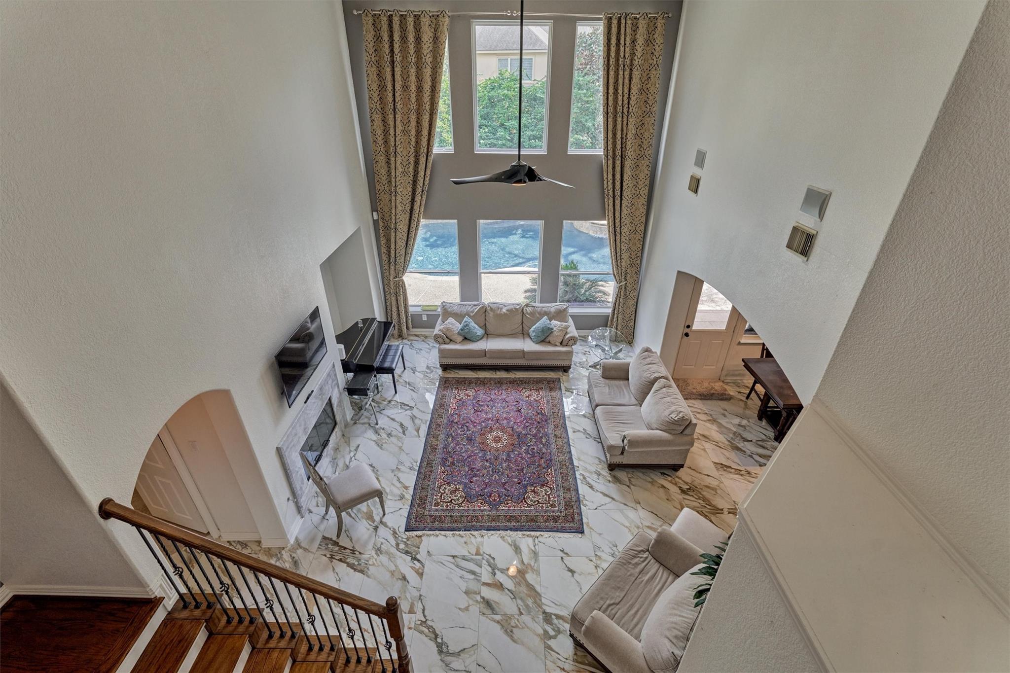 18 Wyckham Circle
