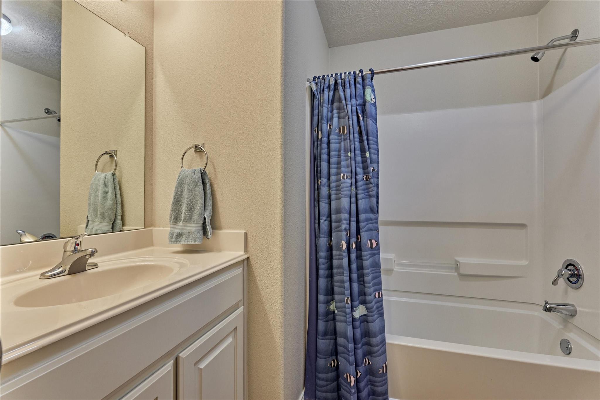 4926 Comal River Loop