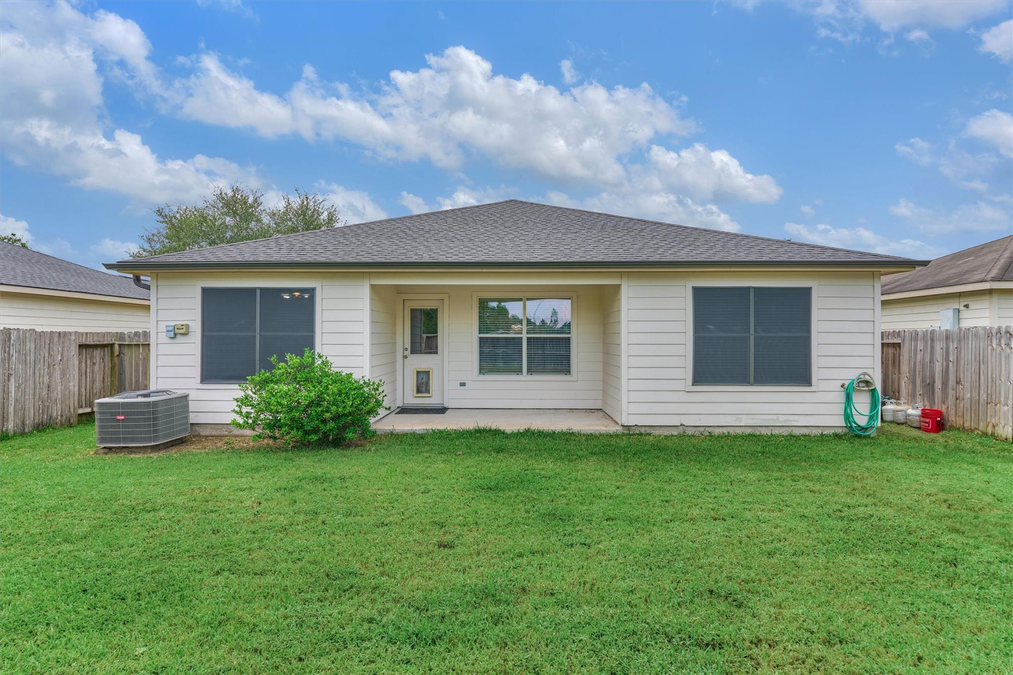 4926 Comal River Loop