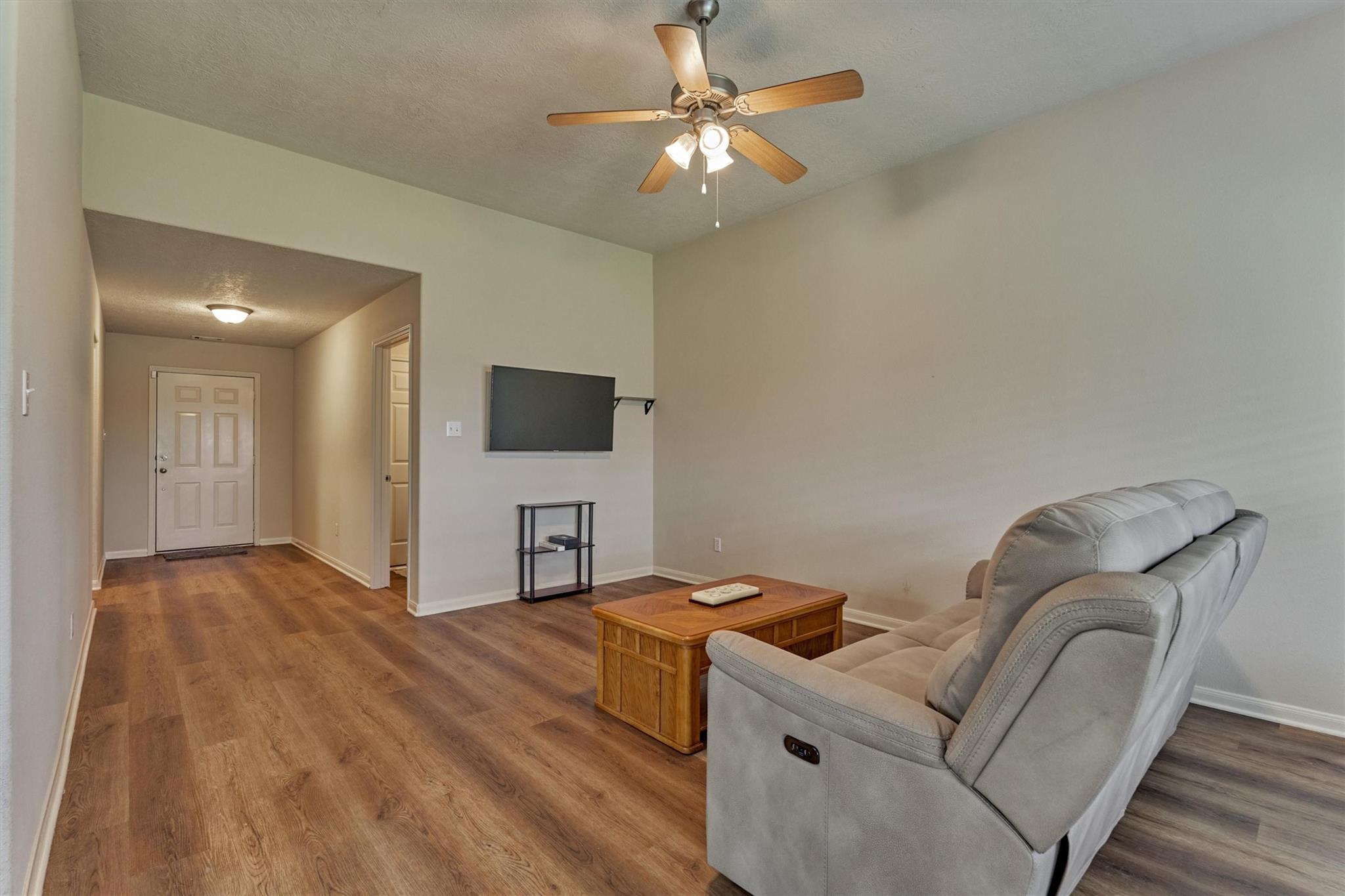 4926 Comal River Loop