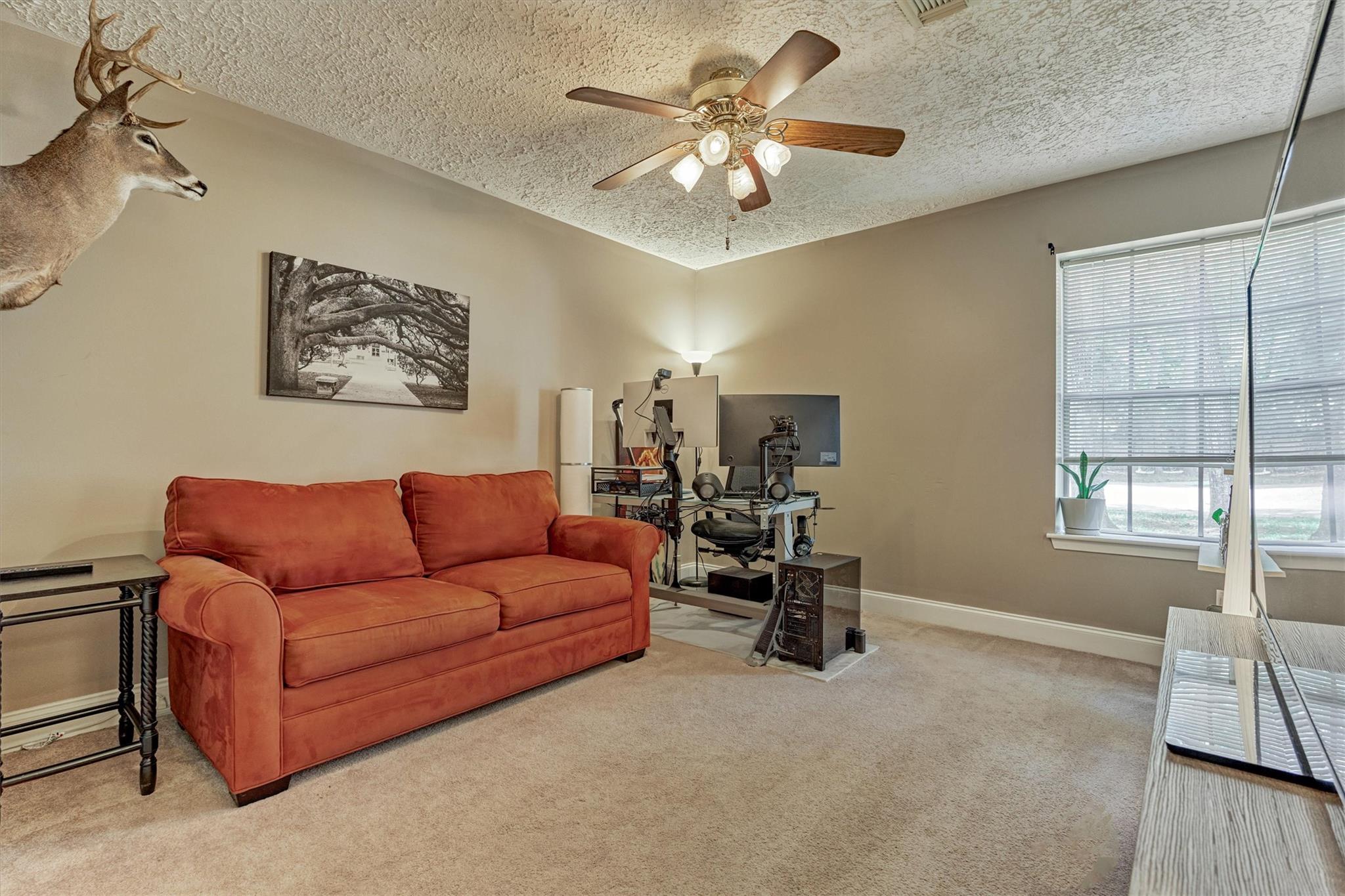 2615 Rosewood Place