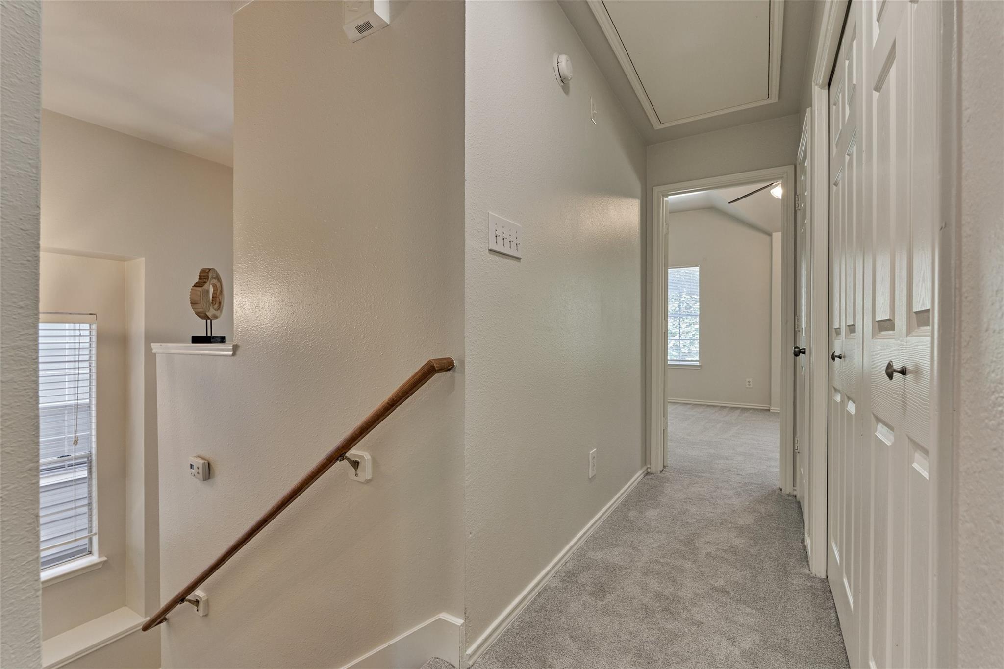 111 N Villa Oaks Drive