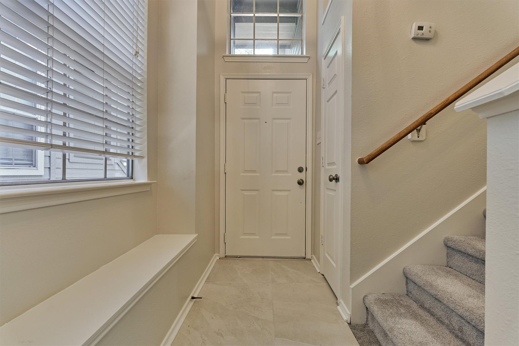 111 N Villa Oaks Drive