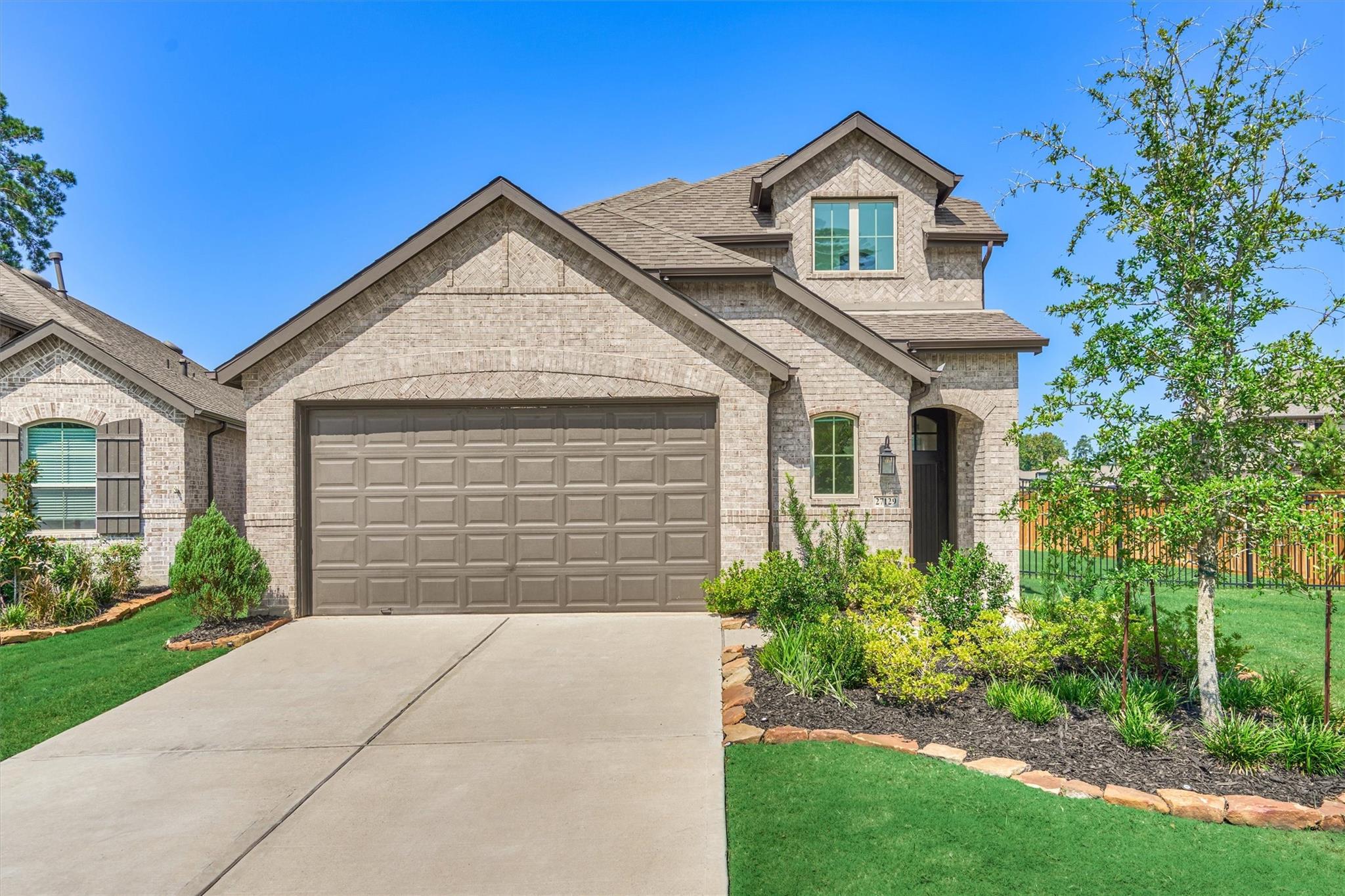 27129 Ivorywood Drive