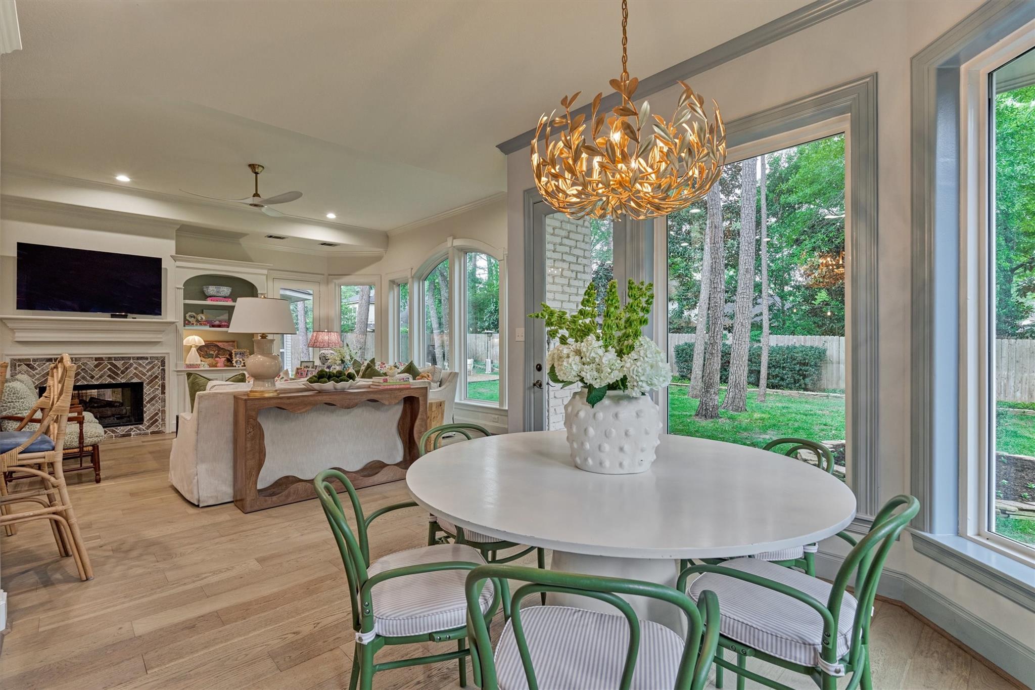 170 N Taylor Point Drive