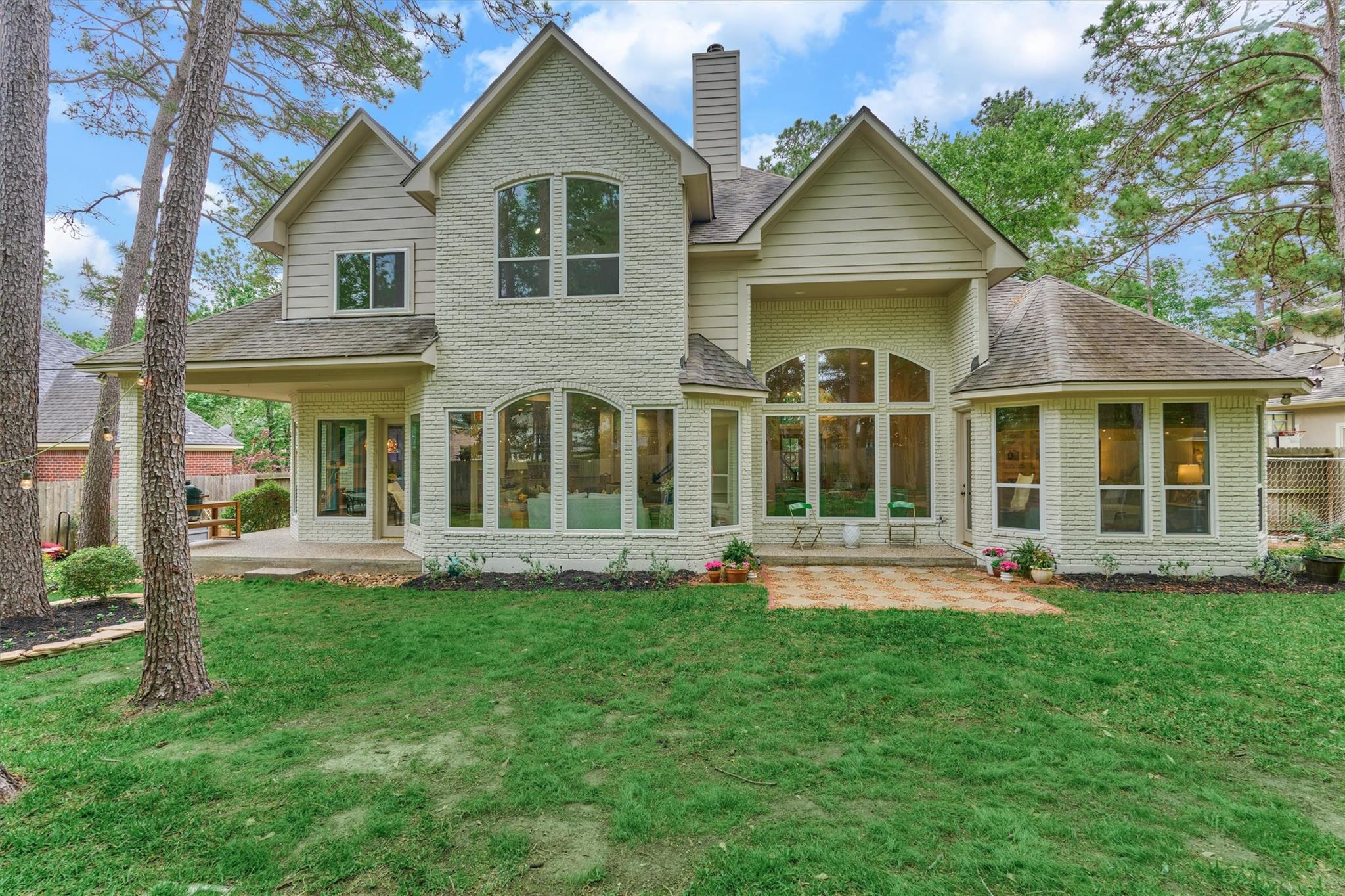 170 N Taylor Point Drive