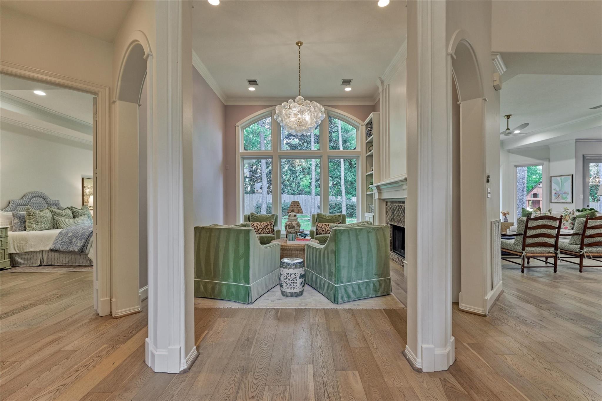 170 N Taylor Point Drive