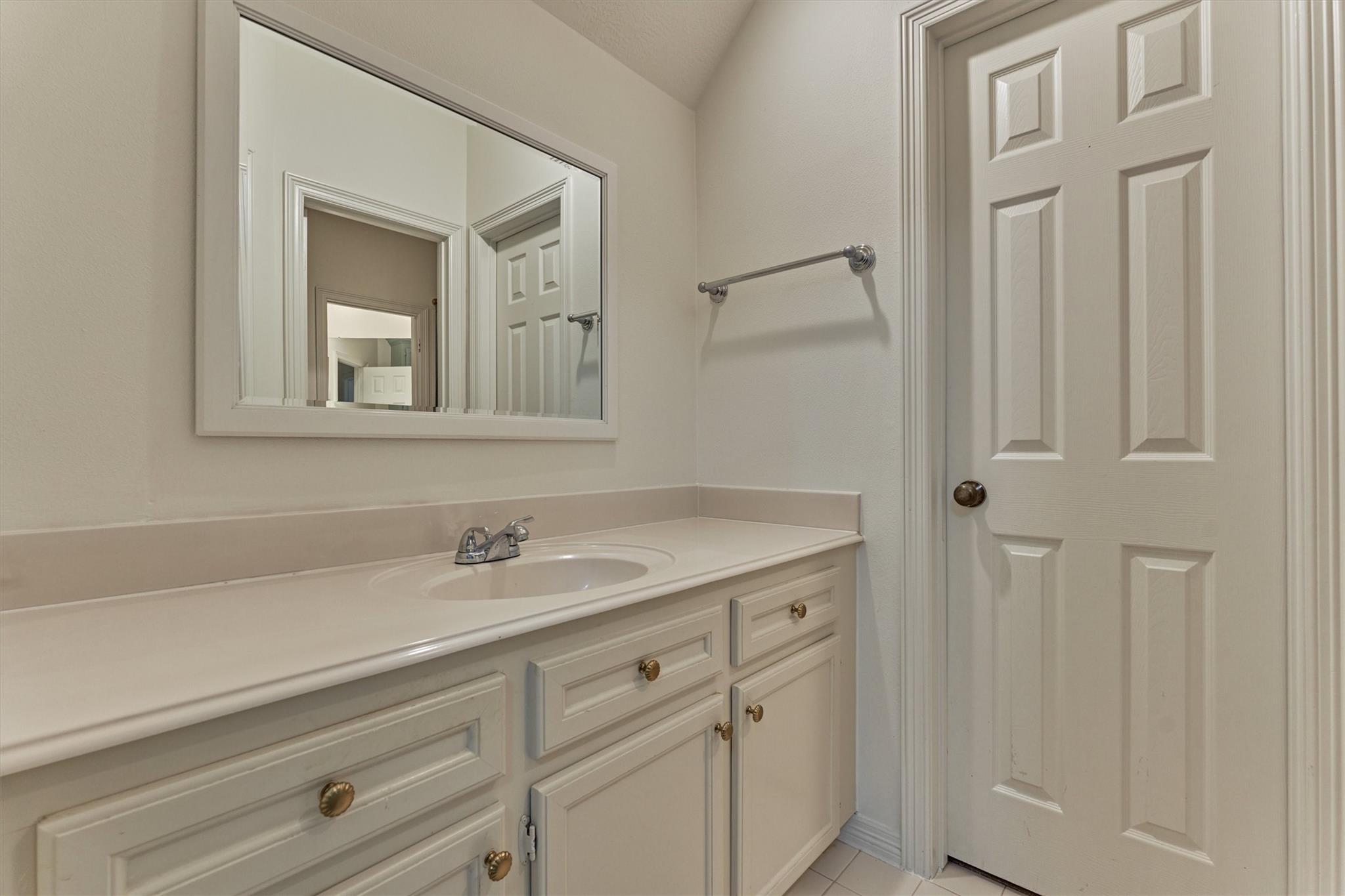 170 N Taylor Point Drive