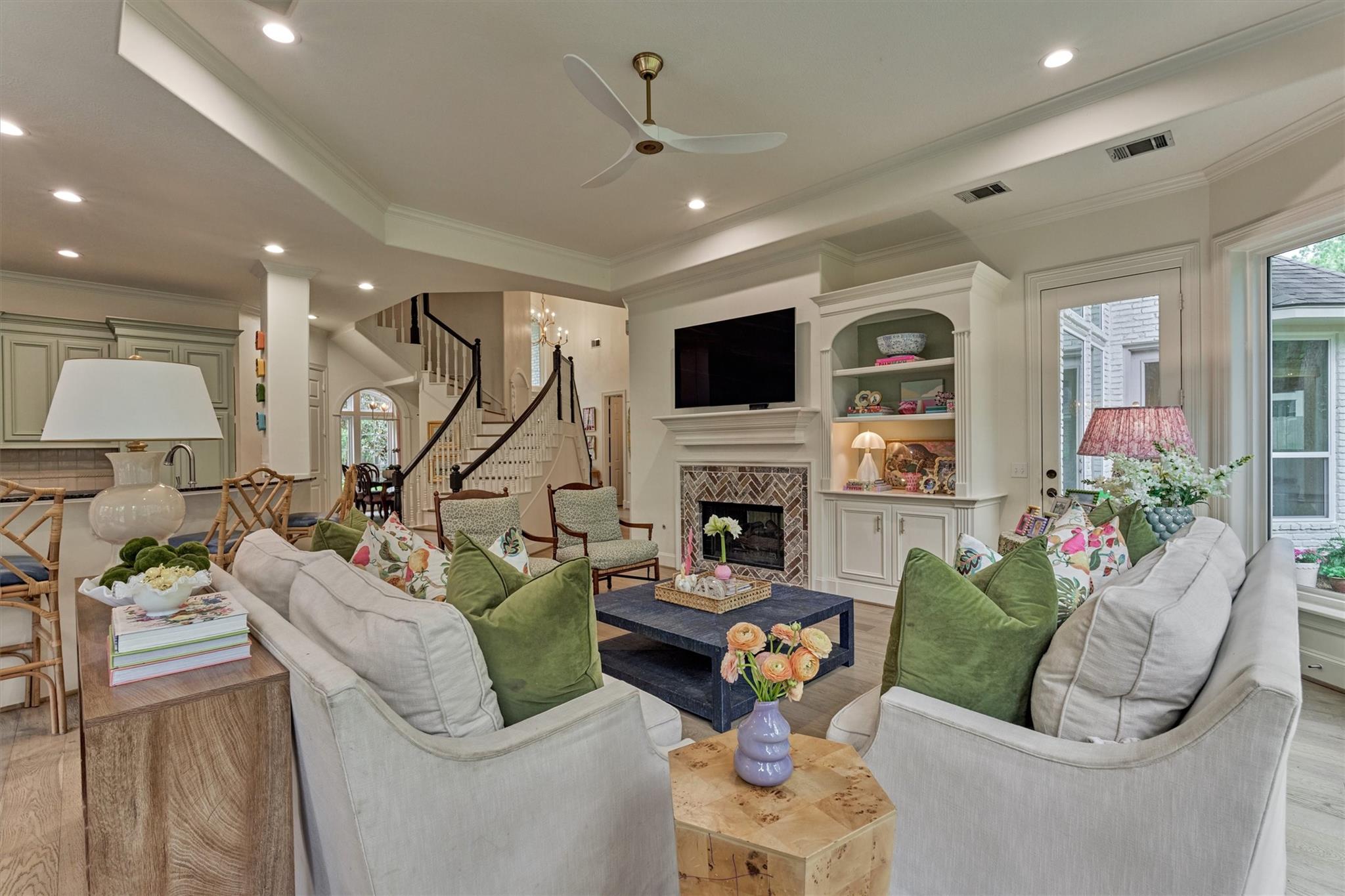 170 N Taylor Point Drive