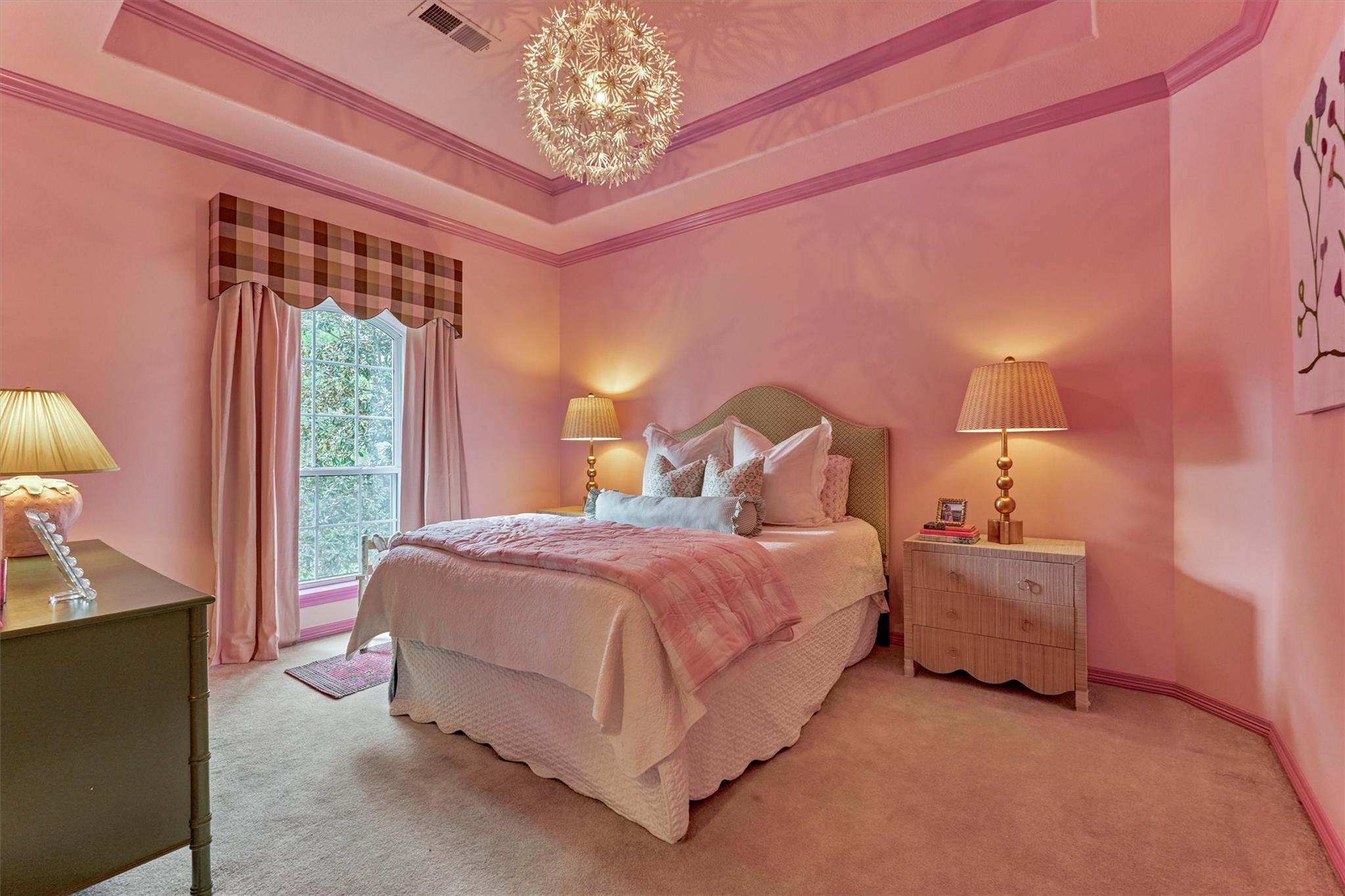 170 N Taylor Point Drive