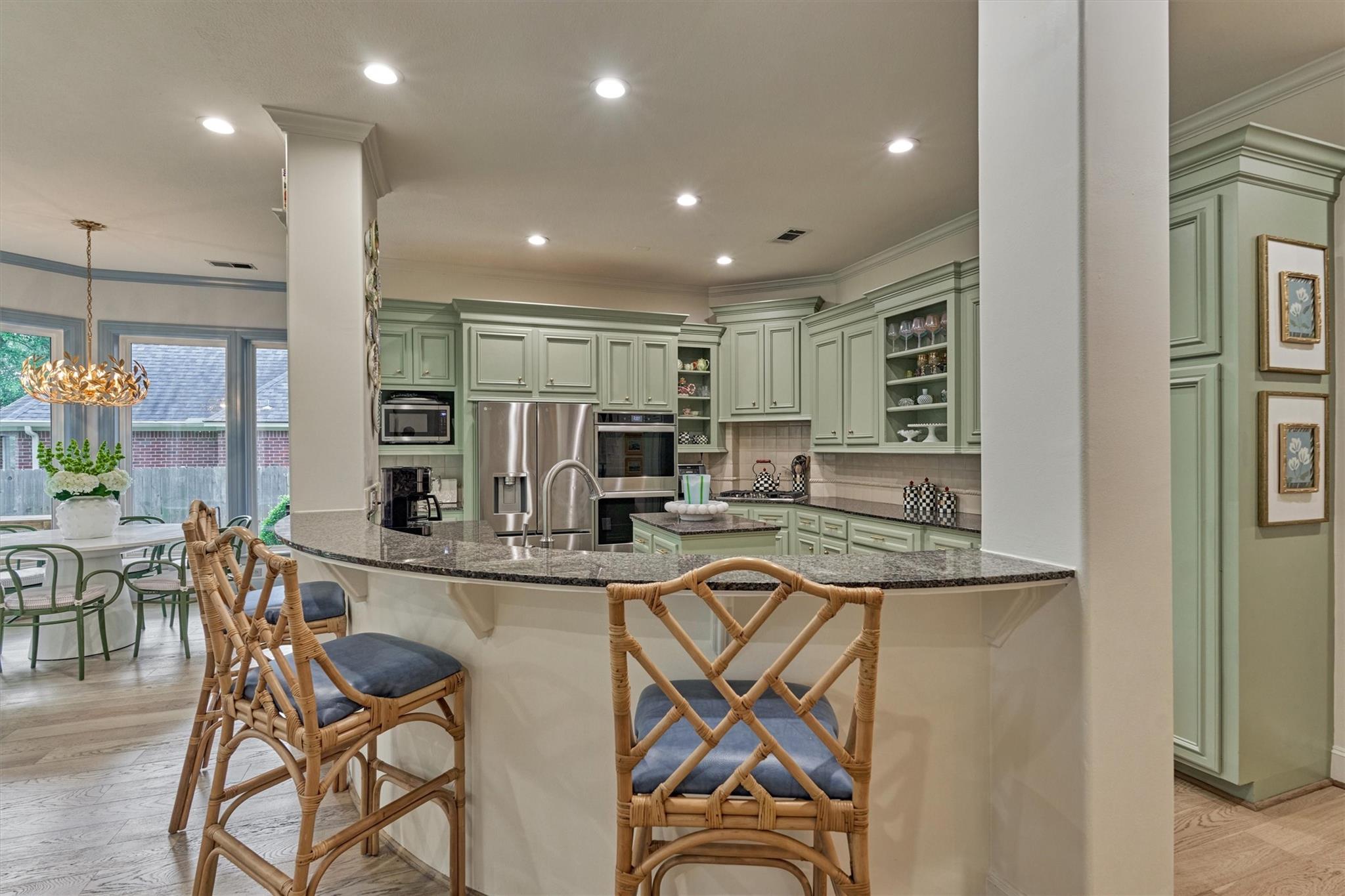 170 N Taylor Point Drive