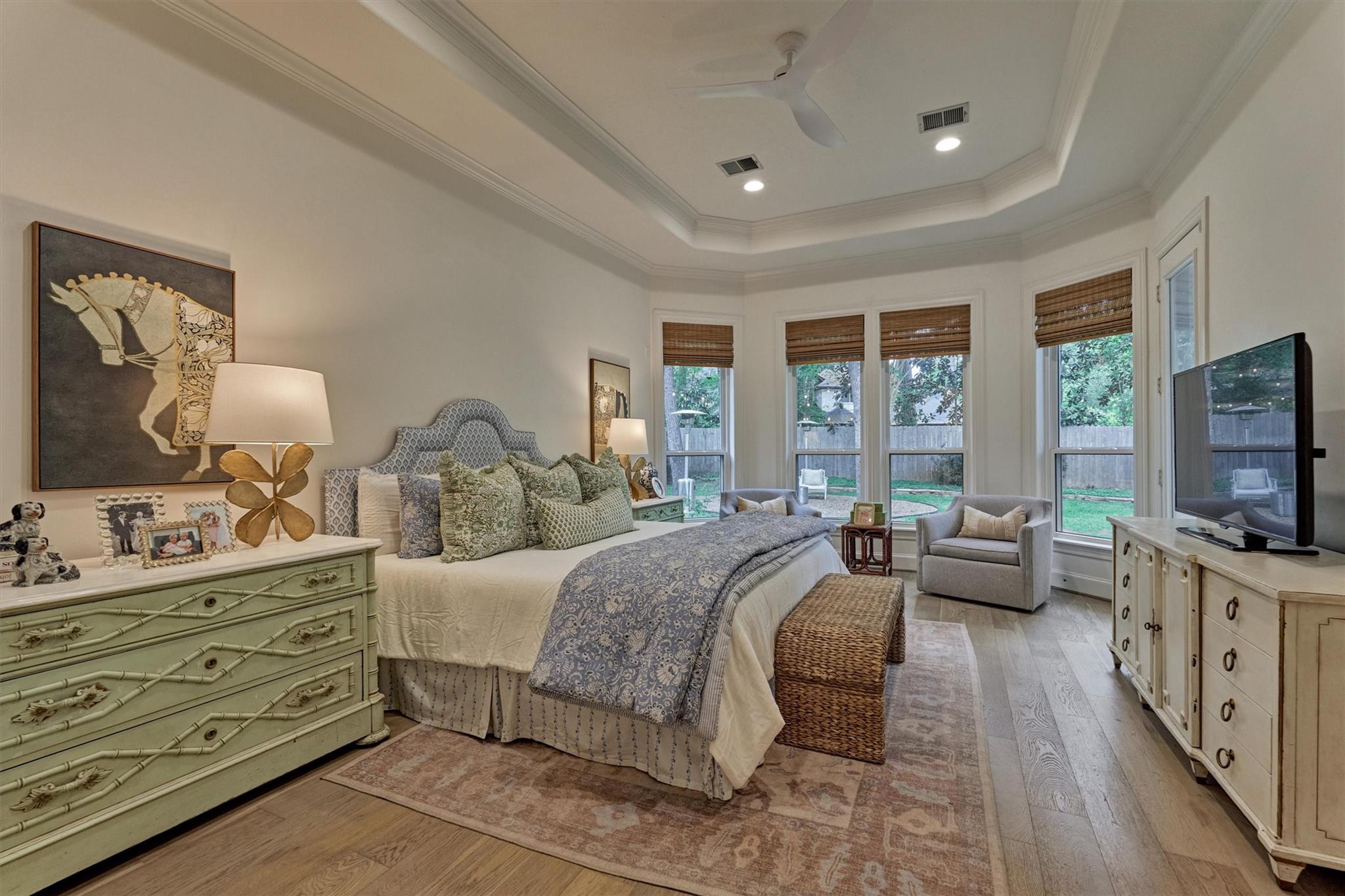 170 N Taylor Point Drive